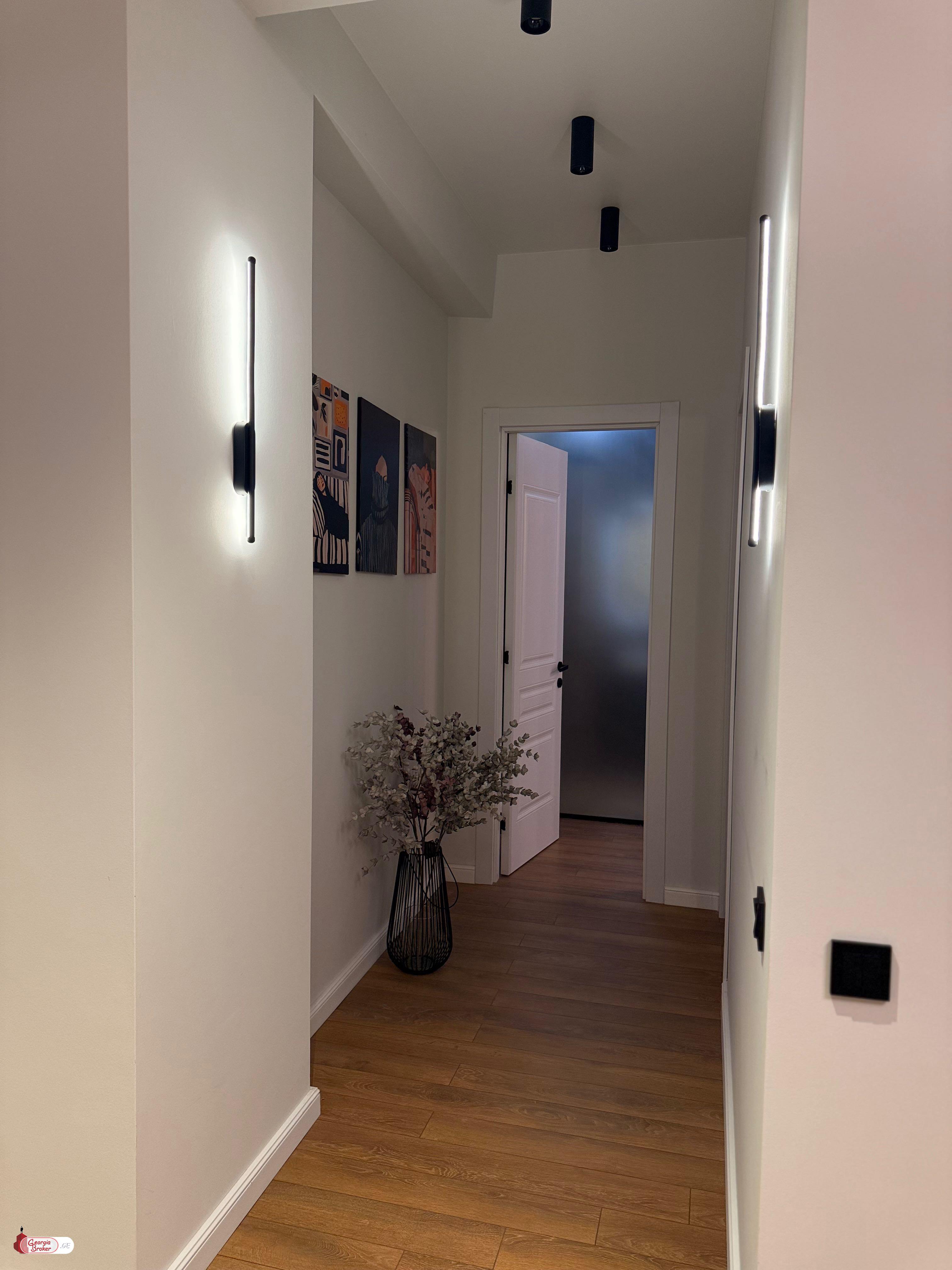 nearly repaired 3-room apartment for sale