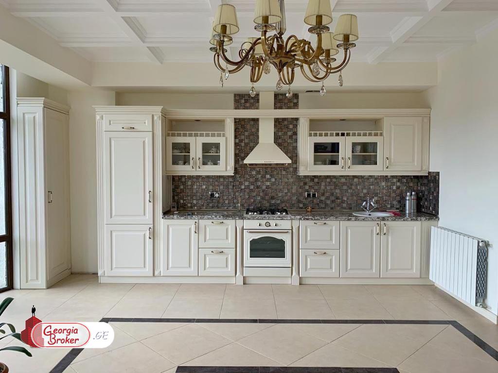 nearly repaired 2-room apartment for sale