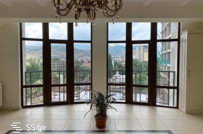 nearly repaired 2-room apartment for sale