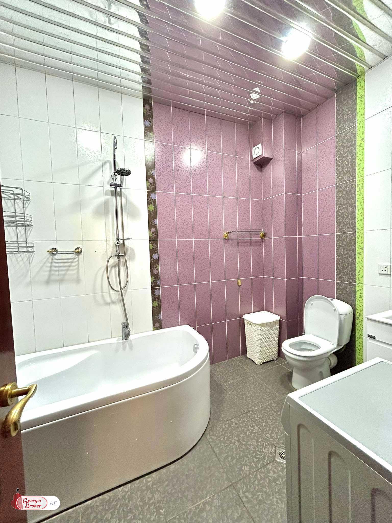 nearly repaired 4-room apartment for sale