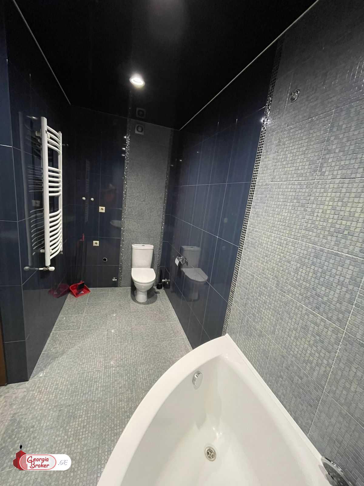 იყიდება ახალი გარემონტებული 3 ოთახიანი ბინა