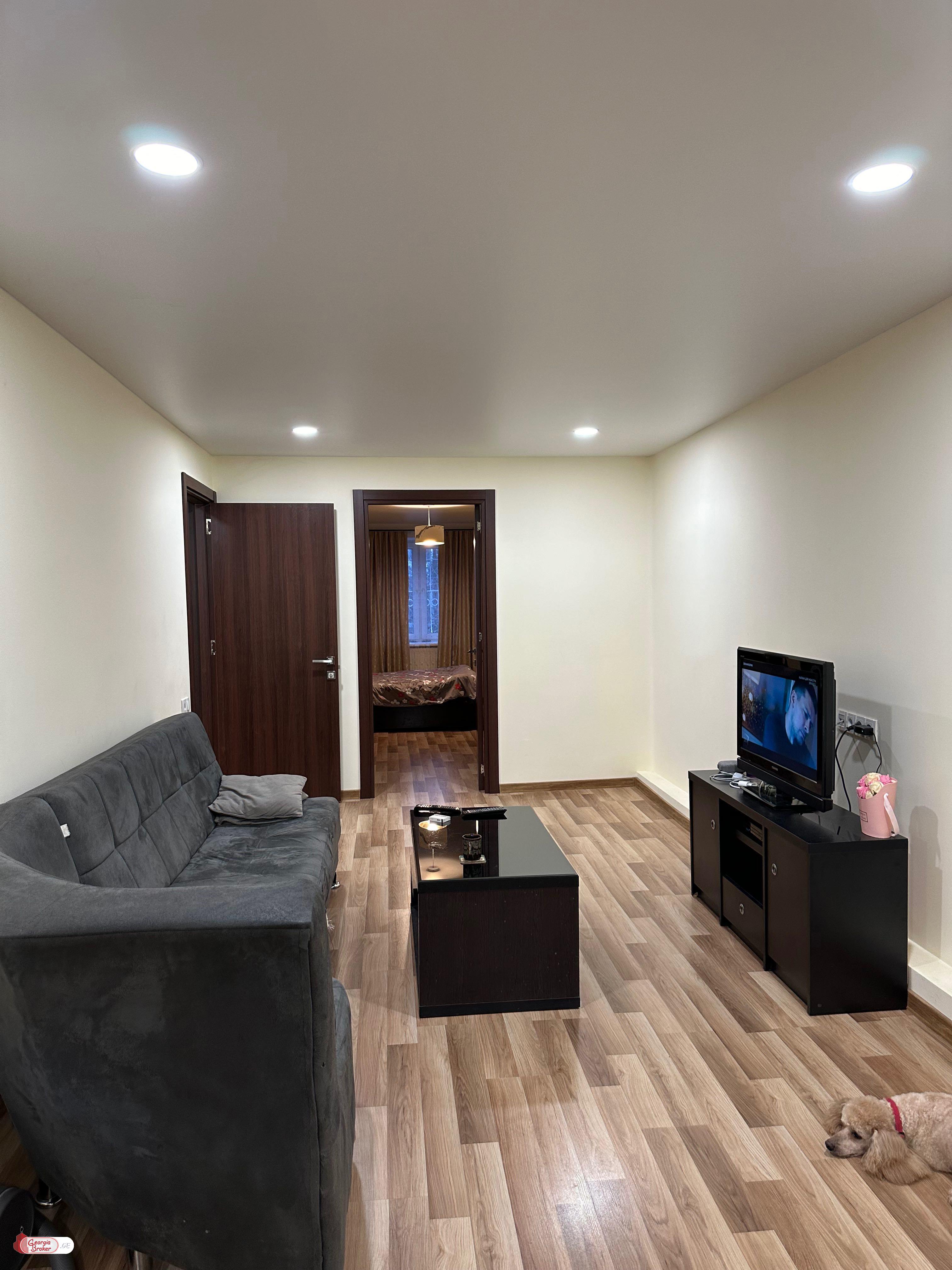 იყიდება ახალი გარემონტებული 3 ოთახიანი ბინა