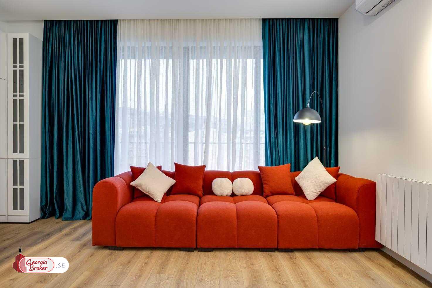 nearly repaired 3-room apartment for sale