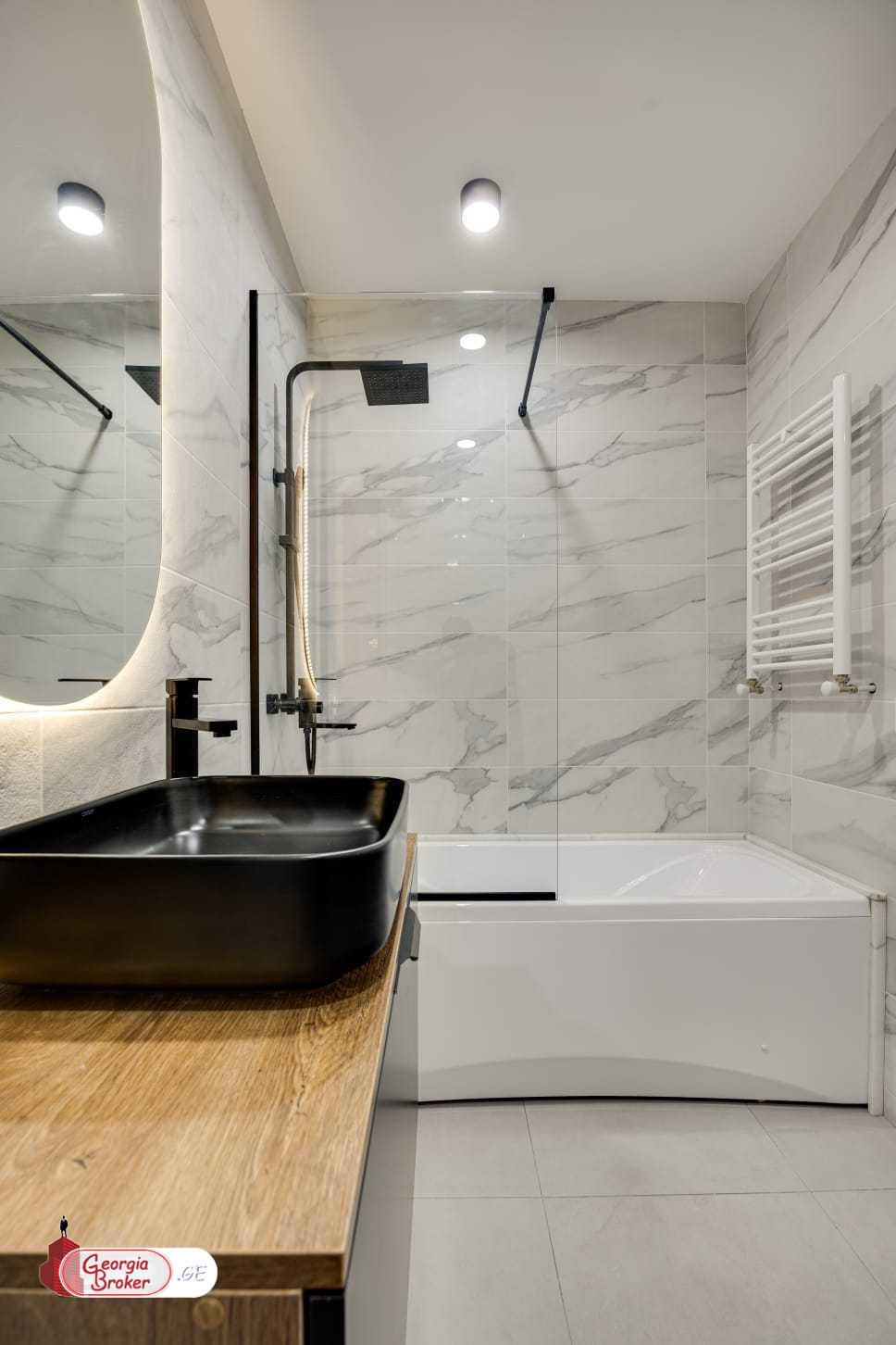 nearly repaired 3-room apartment for sale