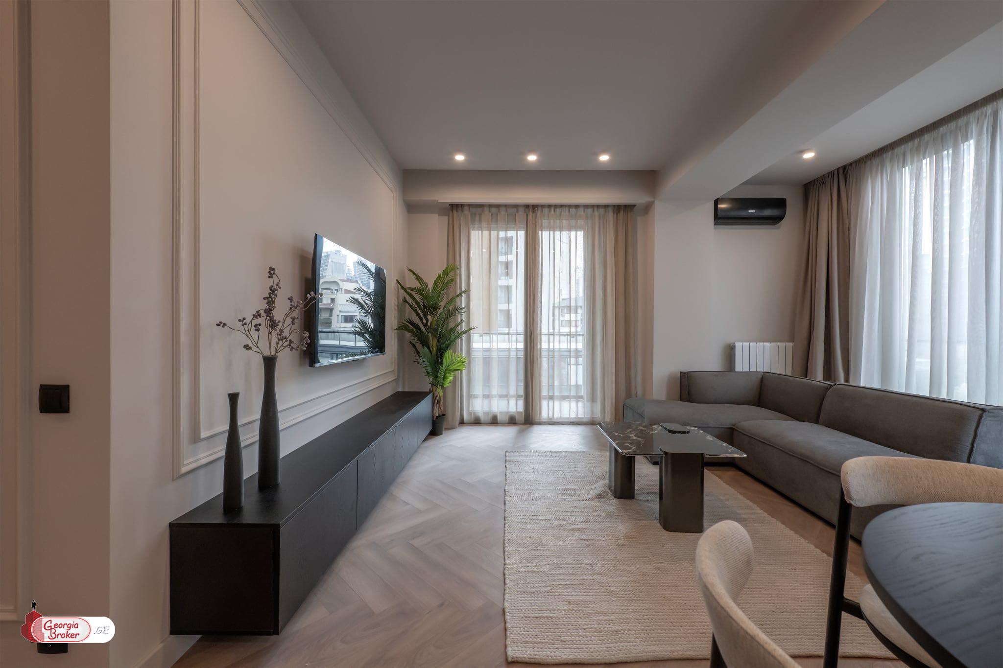 იყიდება ახალი გარემონტებული 3 ოთახიანი ბინა