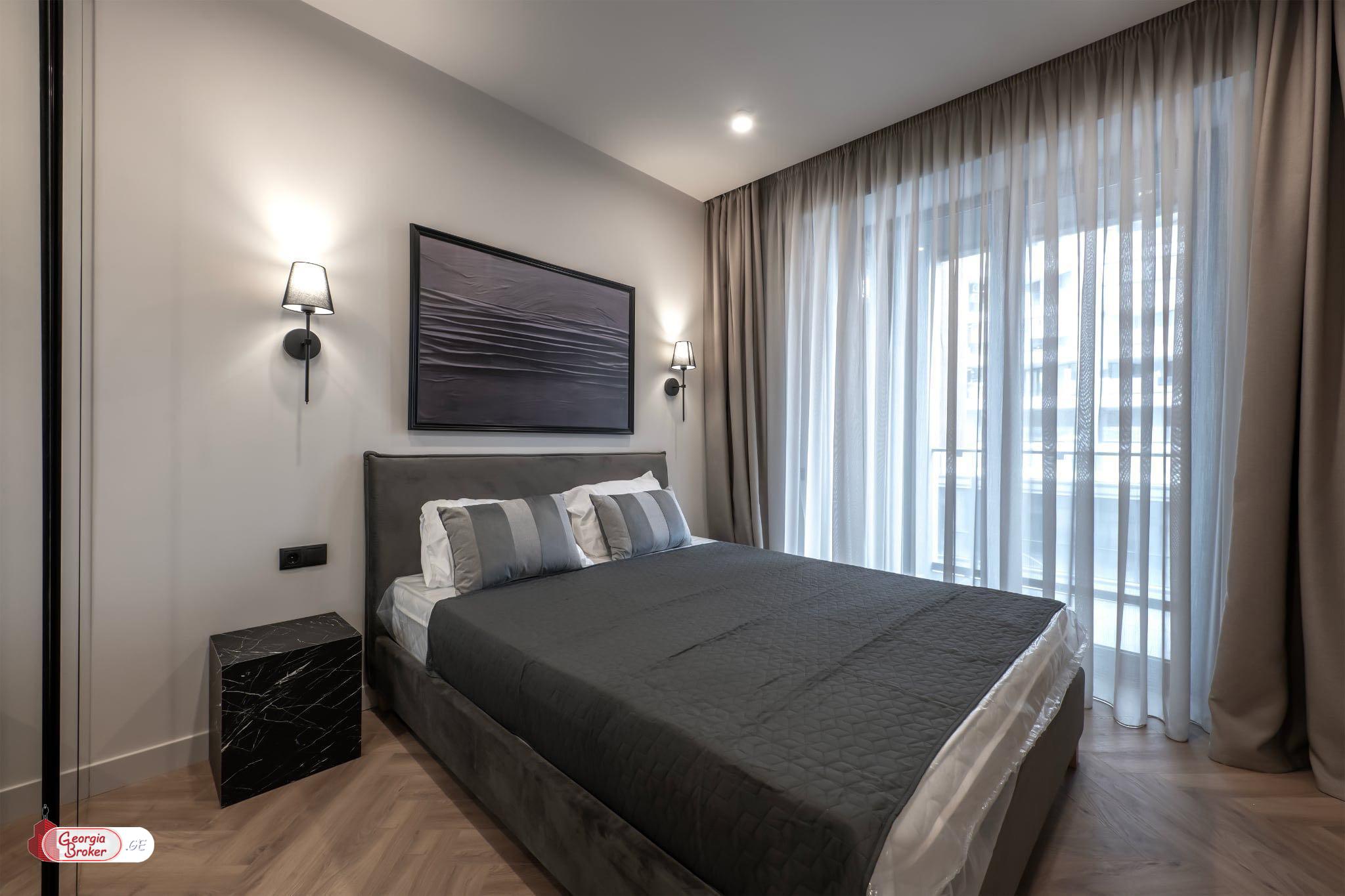 იყიდება ახალი გარემონტებული 3 ოთახიანი ბინა