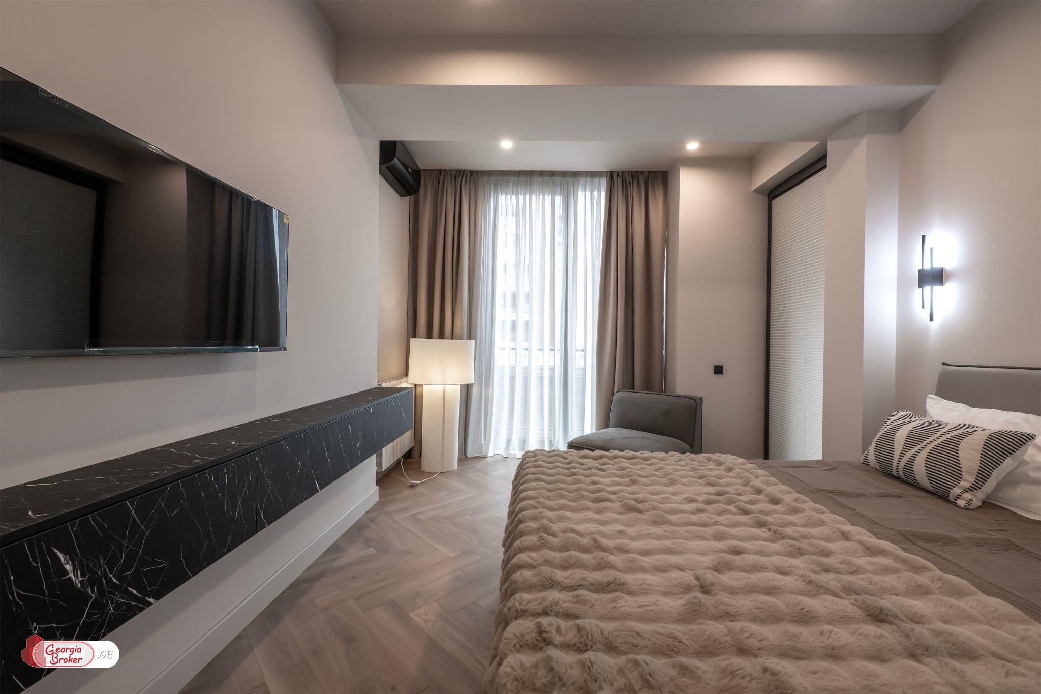 იყიდება ახალი გარემონტებული 3 ოთახიანი ბინა