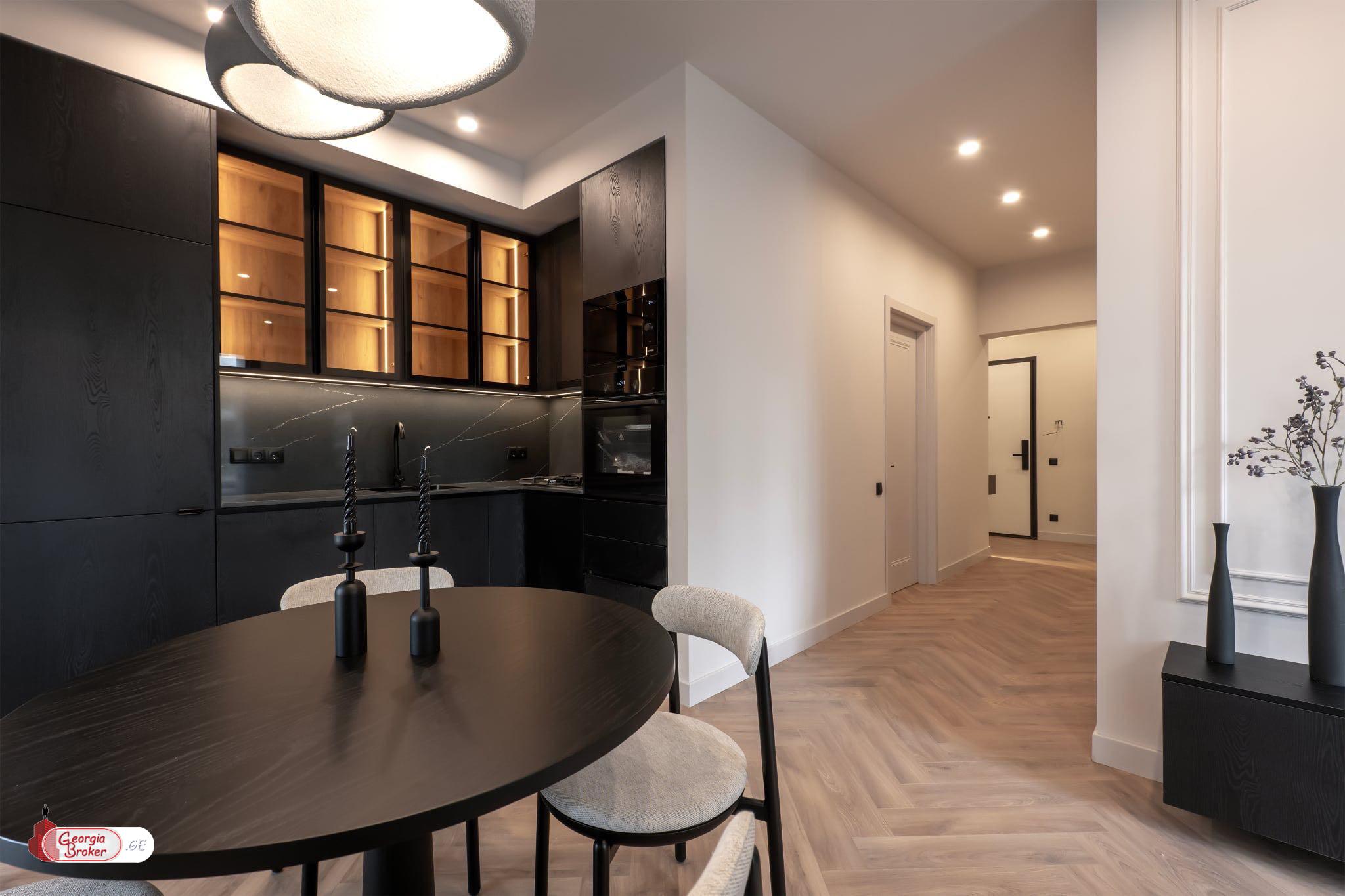 იყიდება ახალი გარემონტებული 3 ოთახიანი ბინა