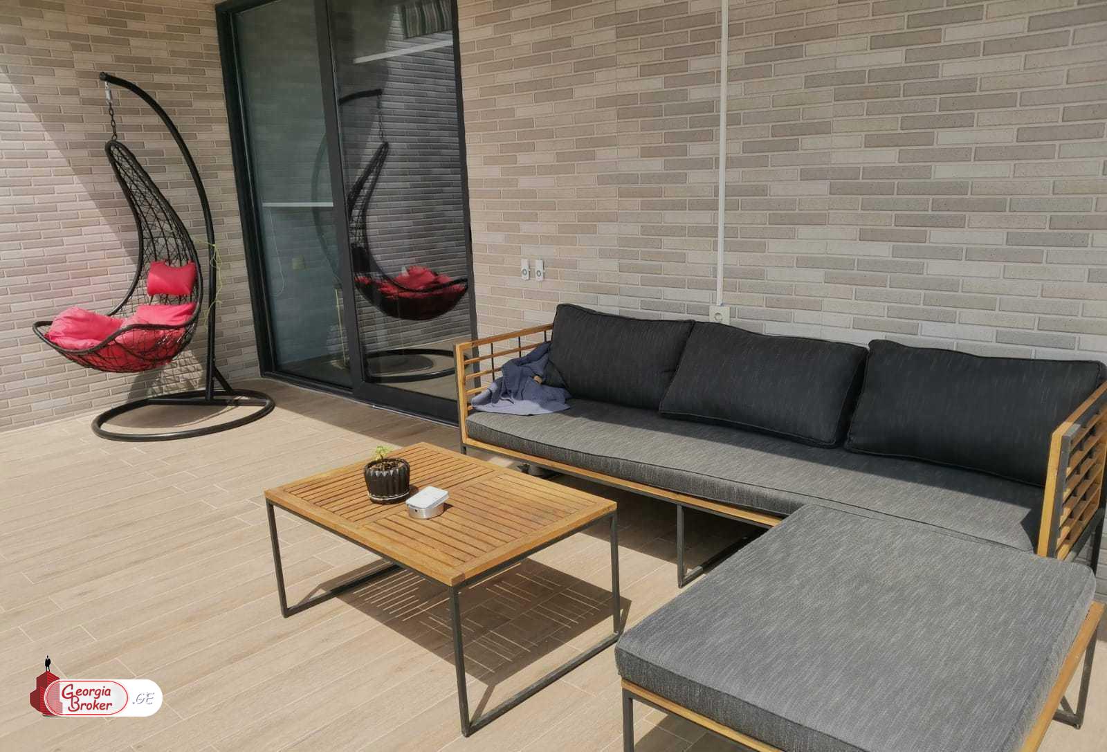 იყიდება ახალი გარემონტებული 3 ოთახიანი ბინა