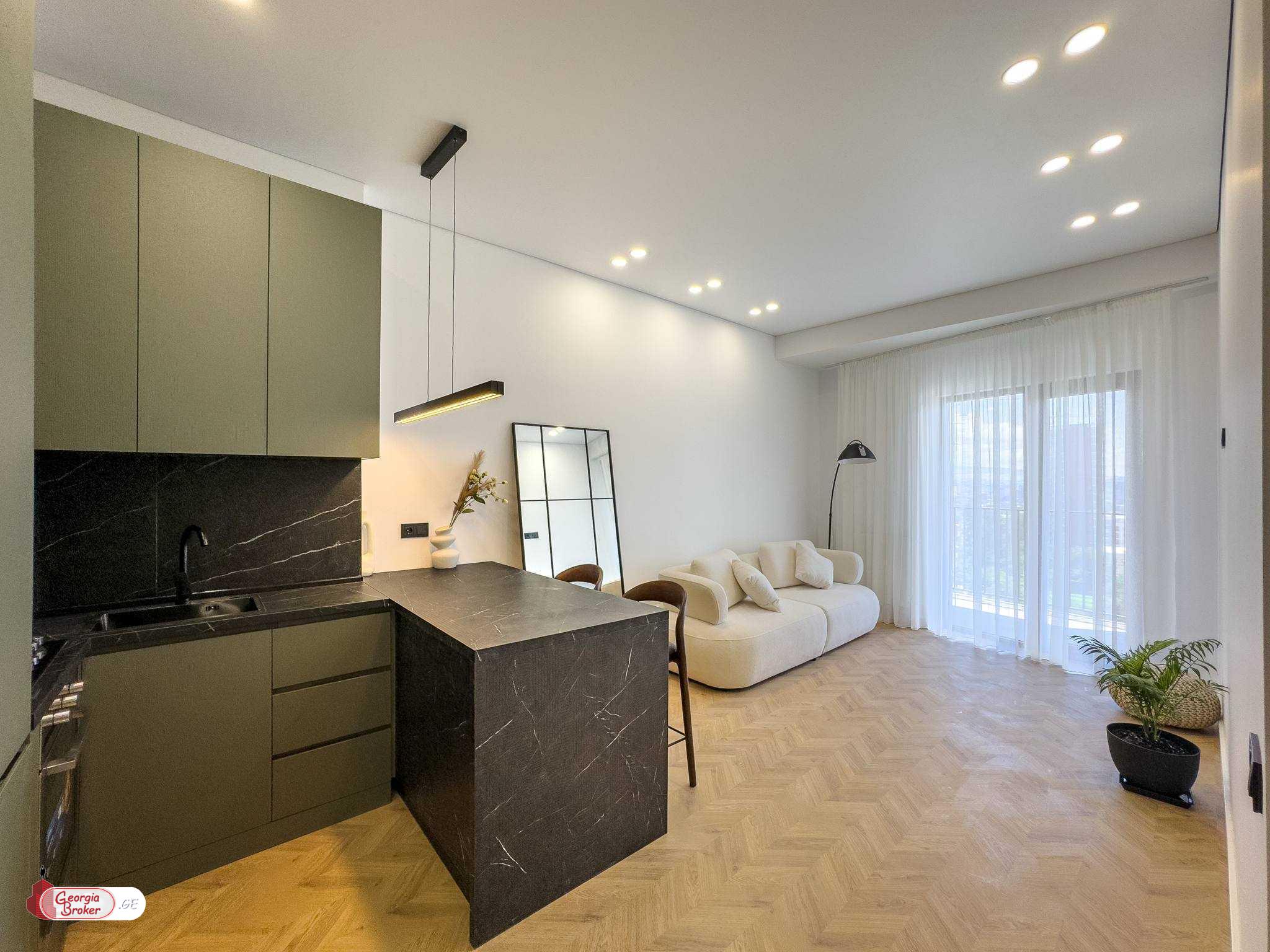 nearly repaired 2-room apartment for sale