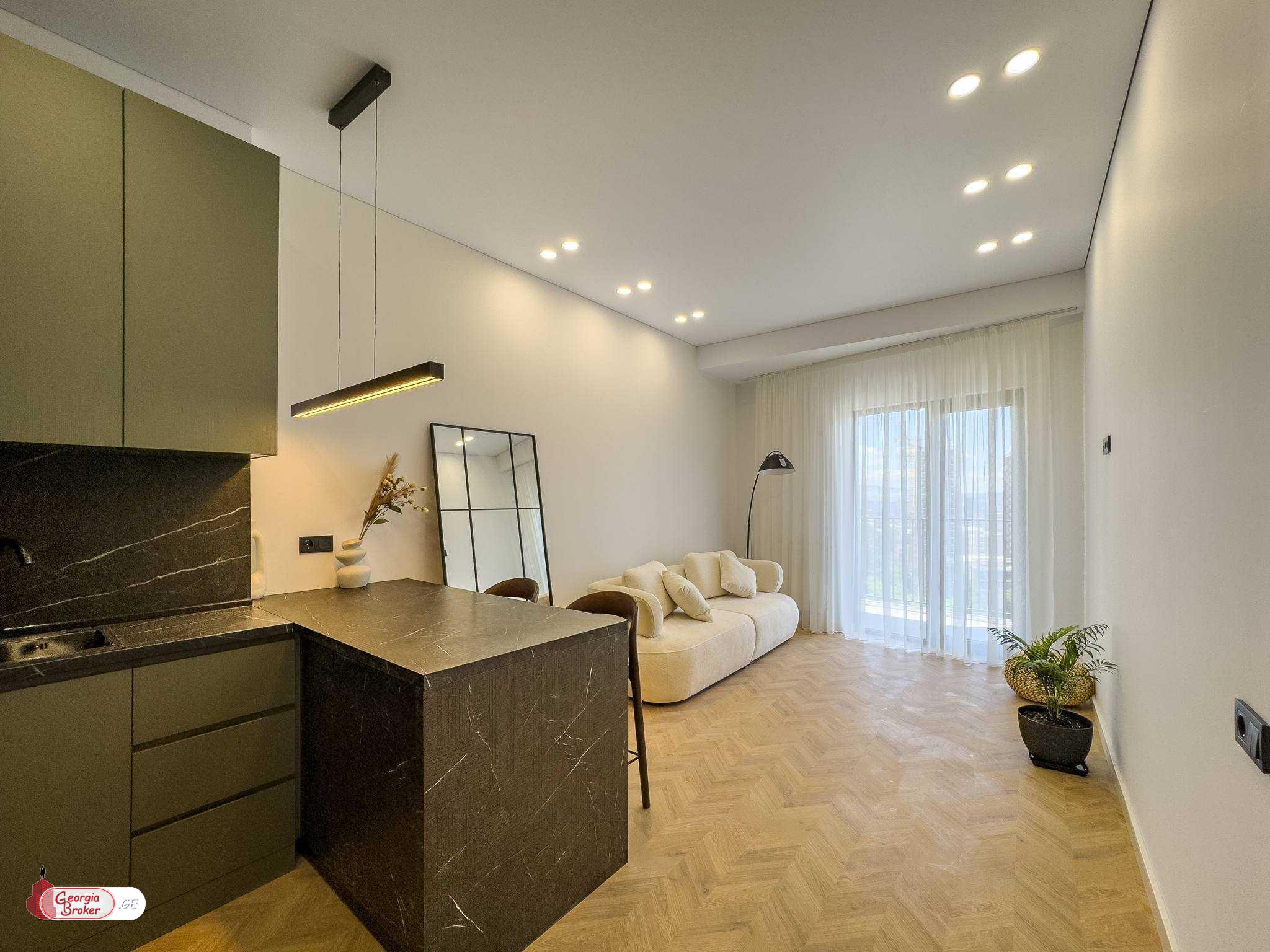 nearly repaired 2-room apartment for sale