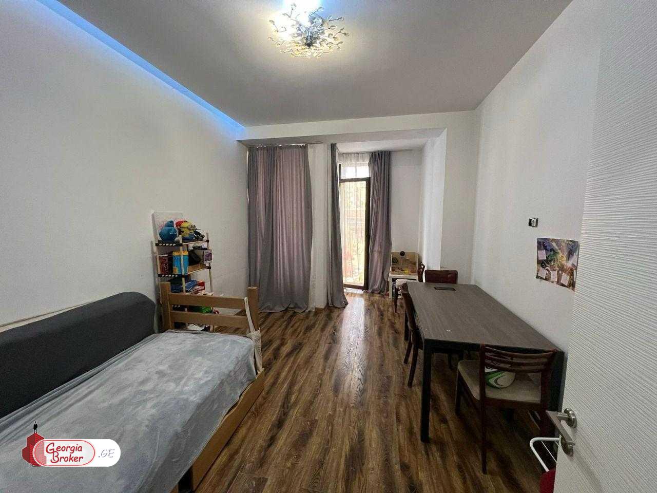 nearly repaired 4-room apartment for sale