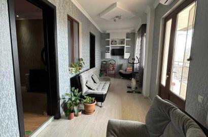 nearly repaired 7-room house for sale