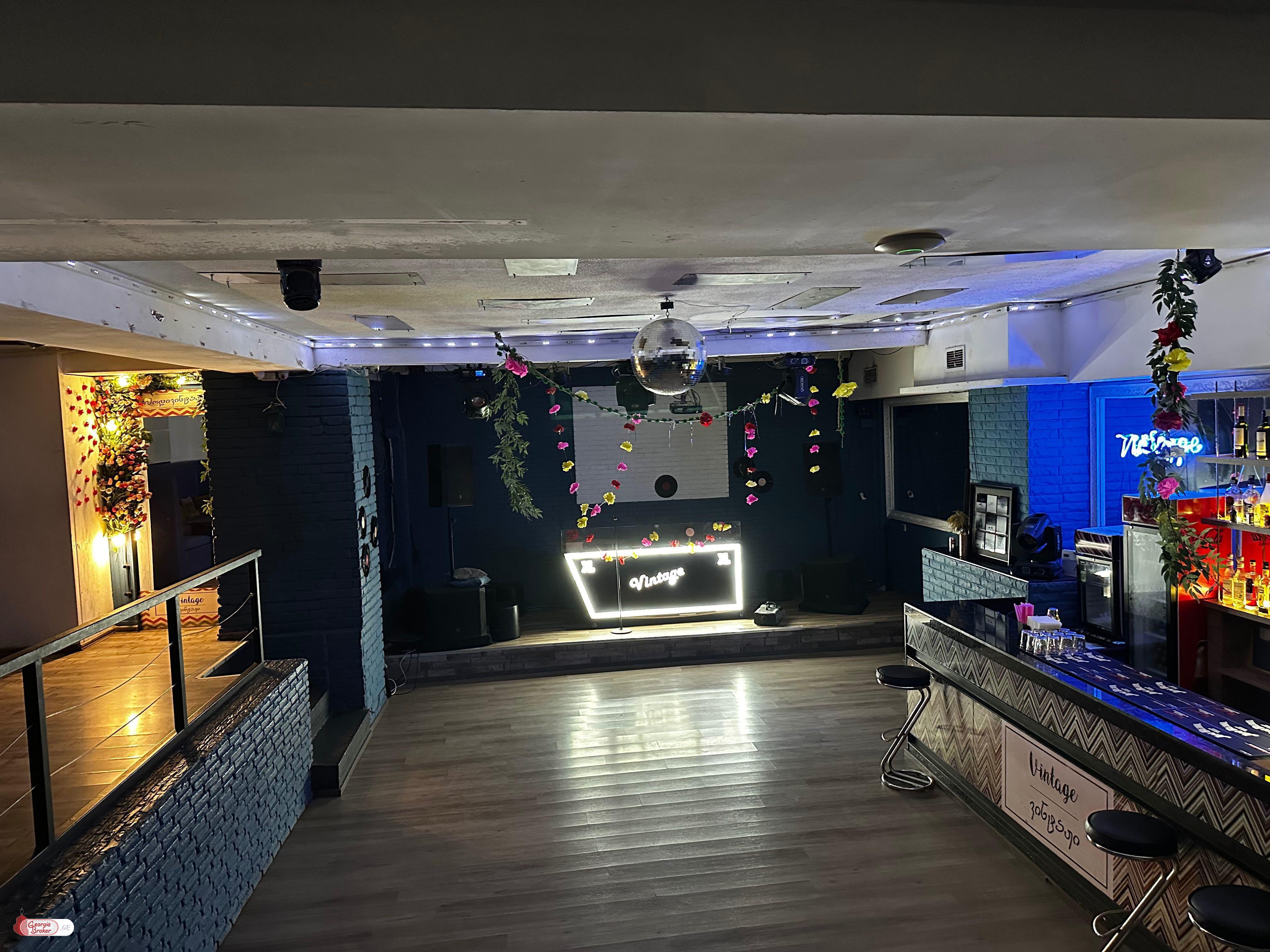 продается офис с новым ремонтом