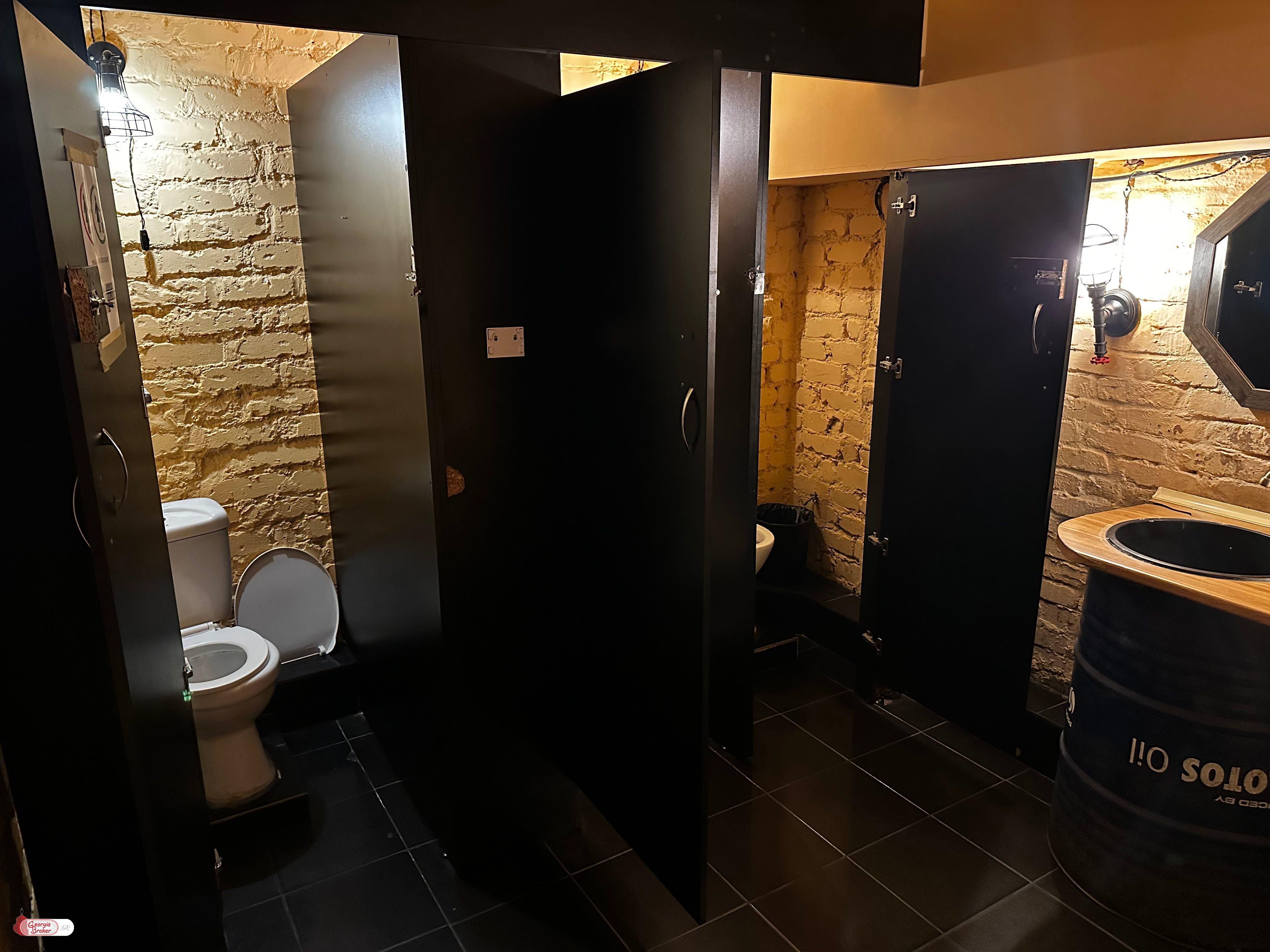 продается офис с новым ремонтом