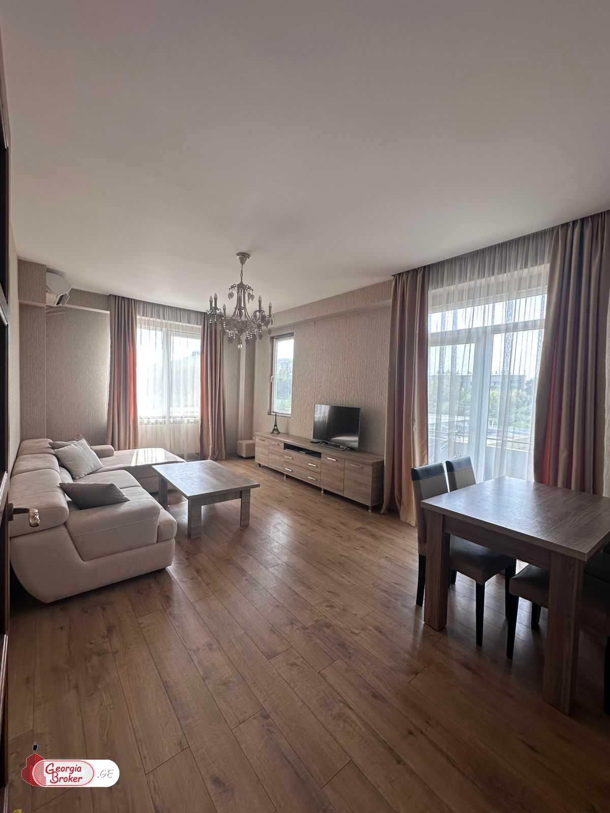 nearly repaired 3-room apartment for sale