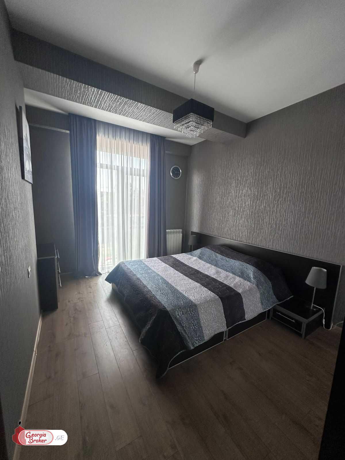 nearly repaired 3-room apartment for sale