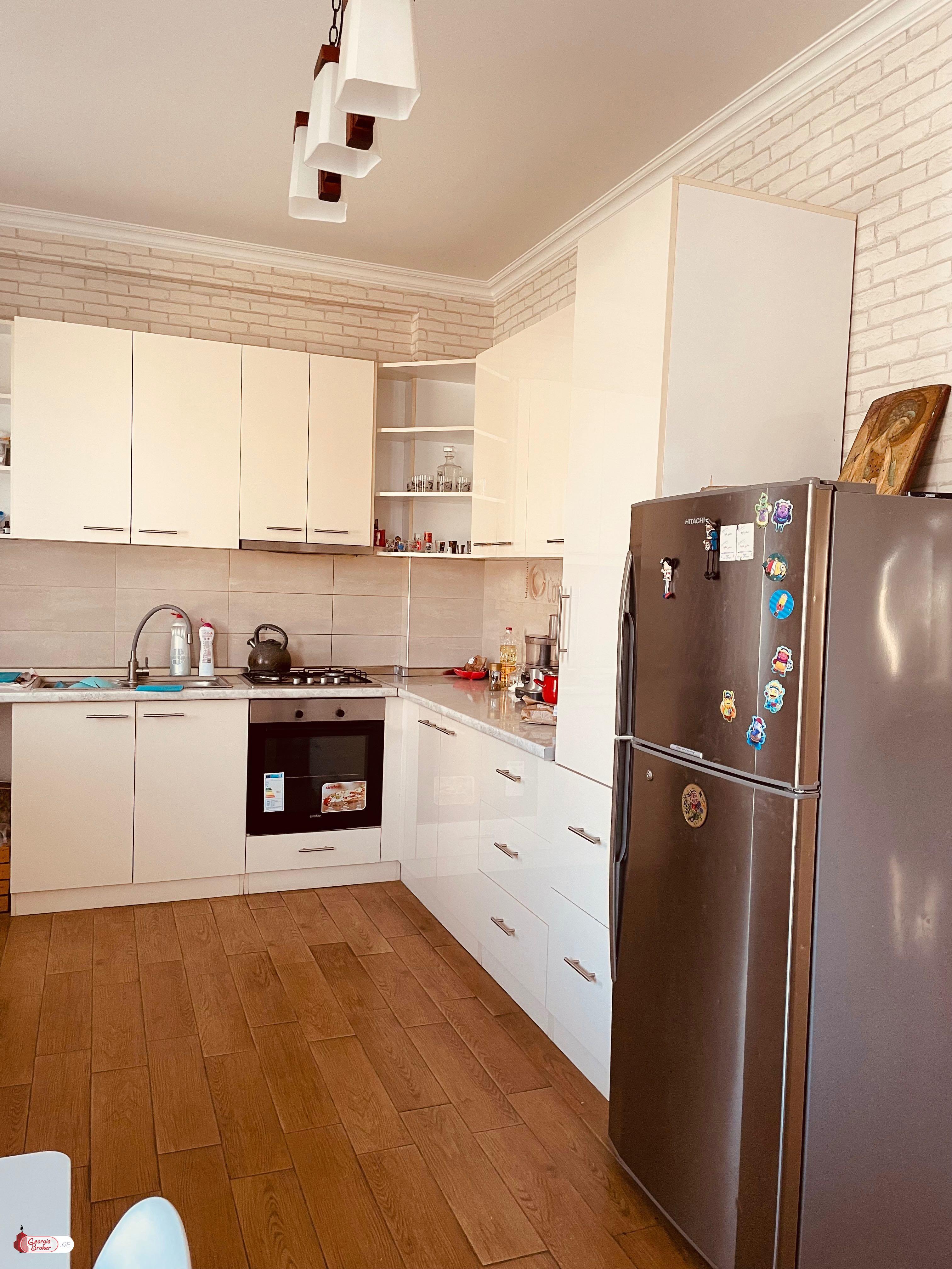 nearly repaired 6-room house for sale