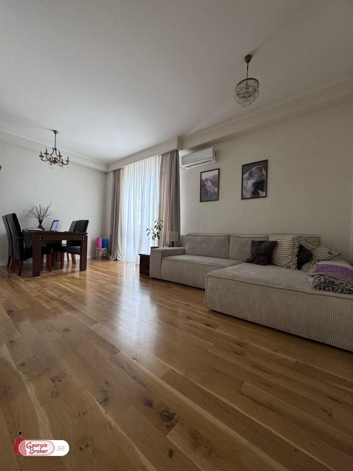 იყიდება ახალი გარემონტებული 3 ოთახიანი ბინა