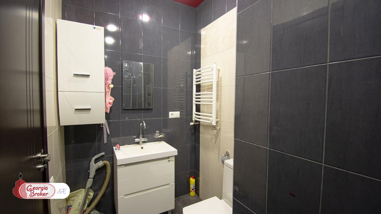 nearly repaired 4-room apartment for sale