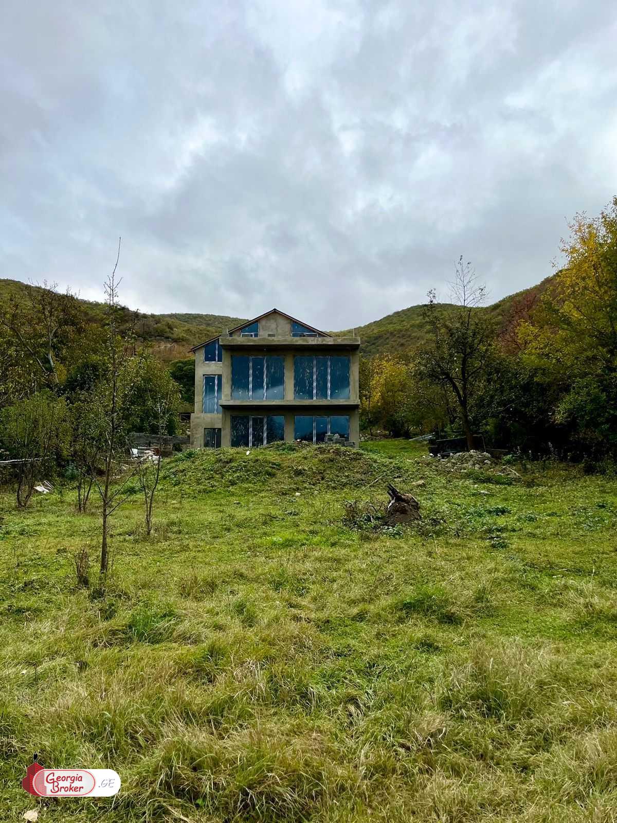 new build 7-room house for sale