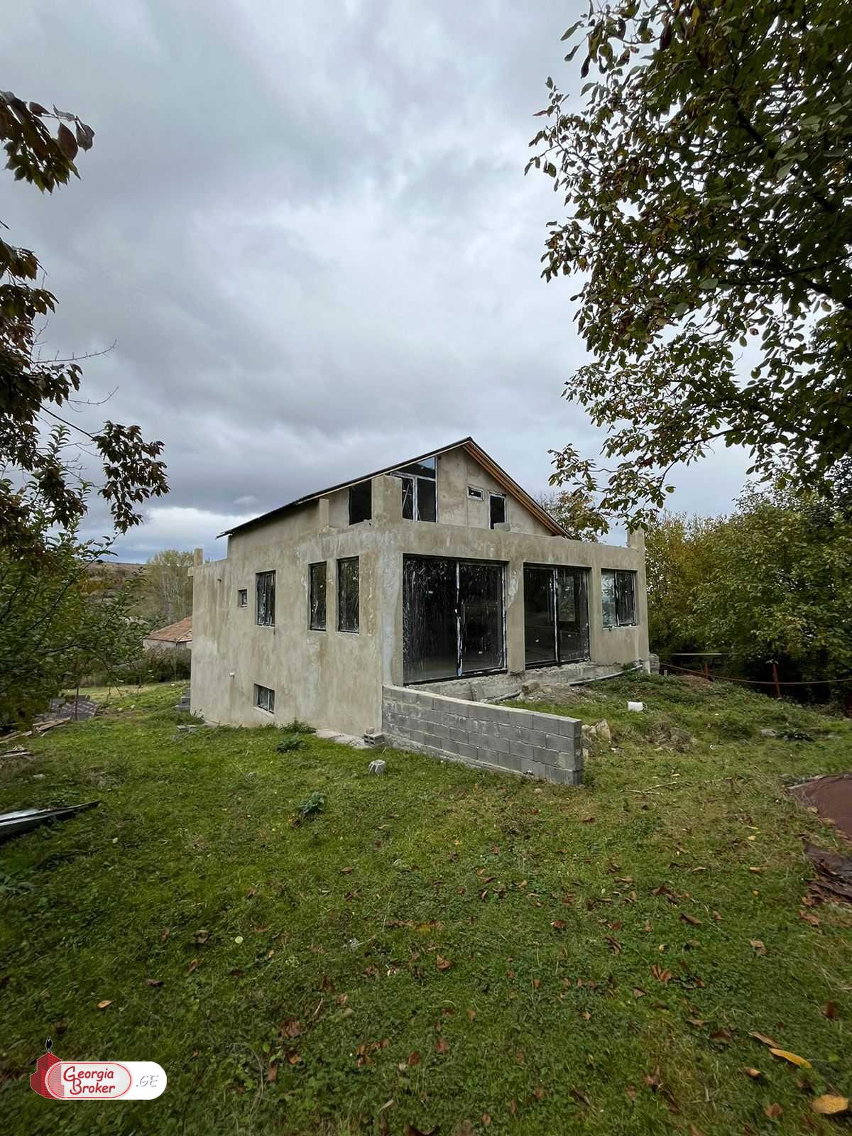 new build 7-room house for sale