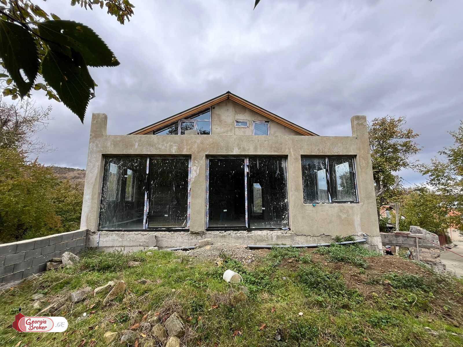 new build 7-room house for sale