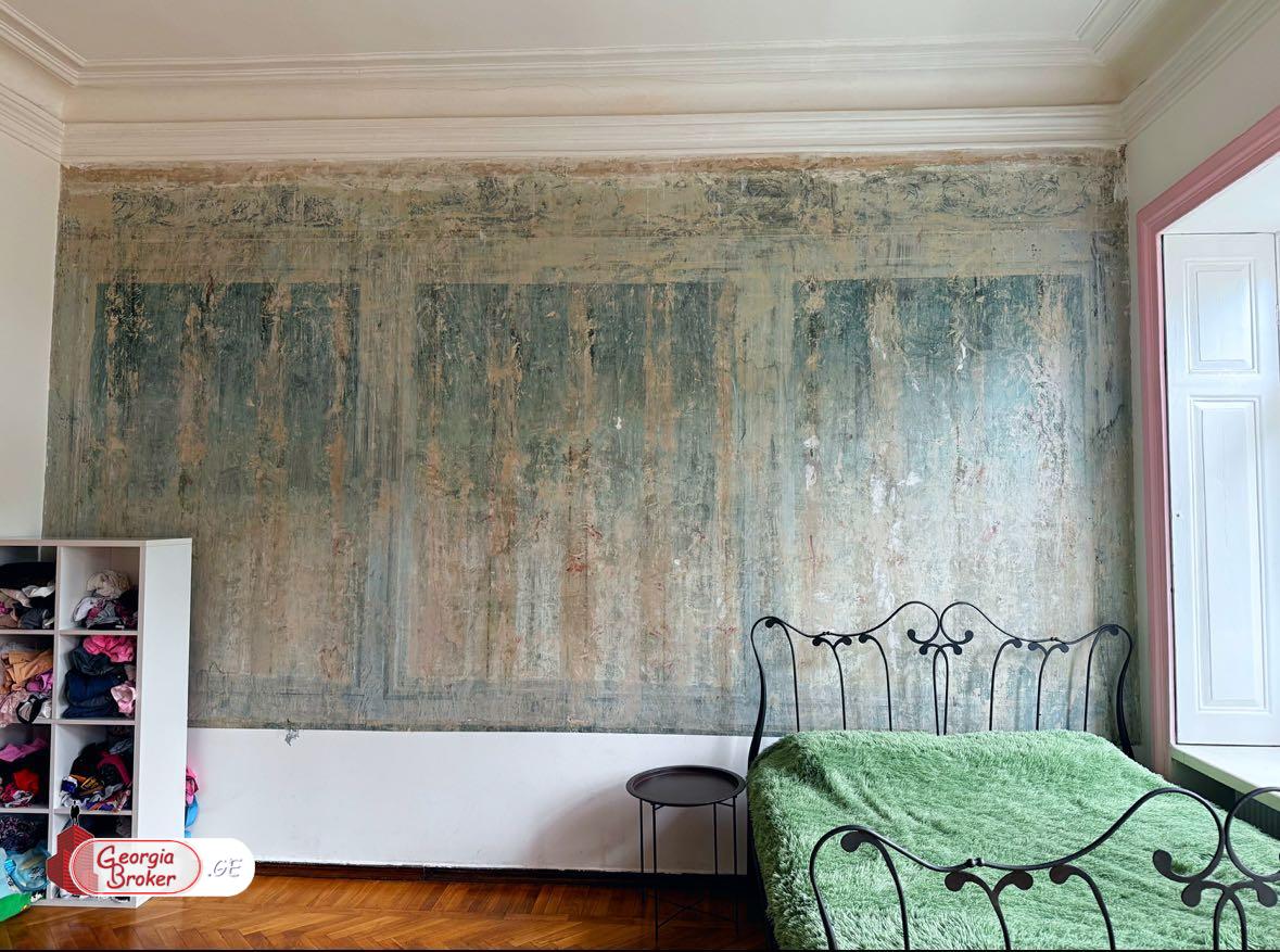 продается квартира с новым ремонтом 3-комнаты