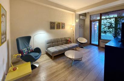 იყიდება ახალი გარემონტებული 2 ოთახიანი ბინა