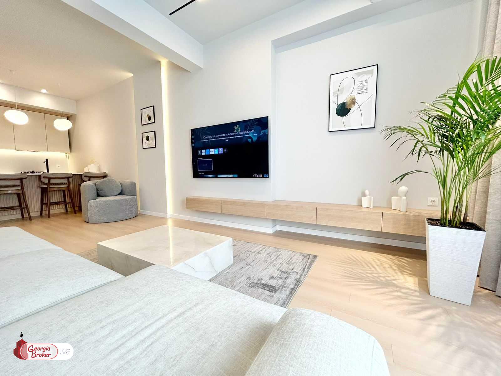 nearly repaired 2-room apartment for sale