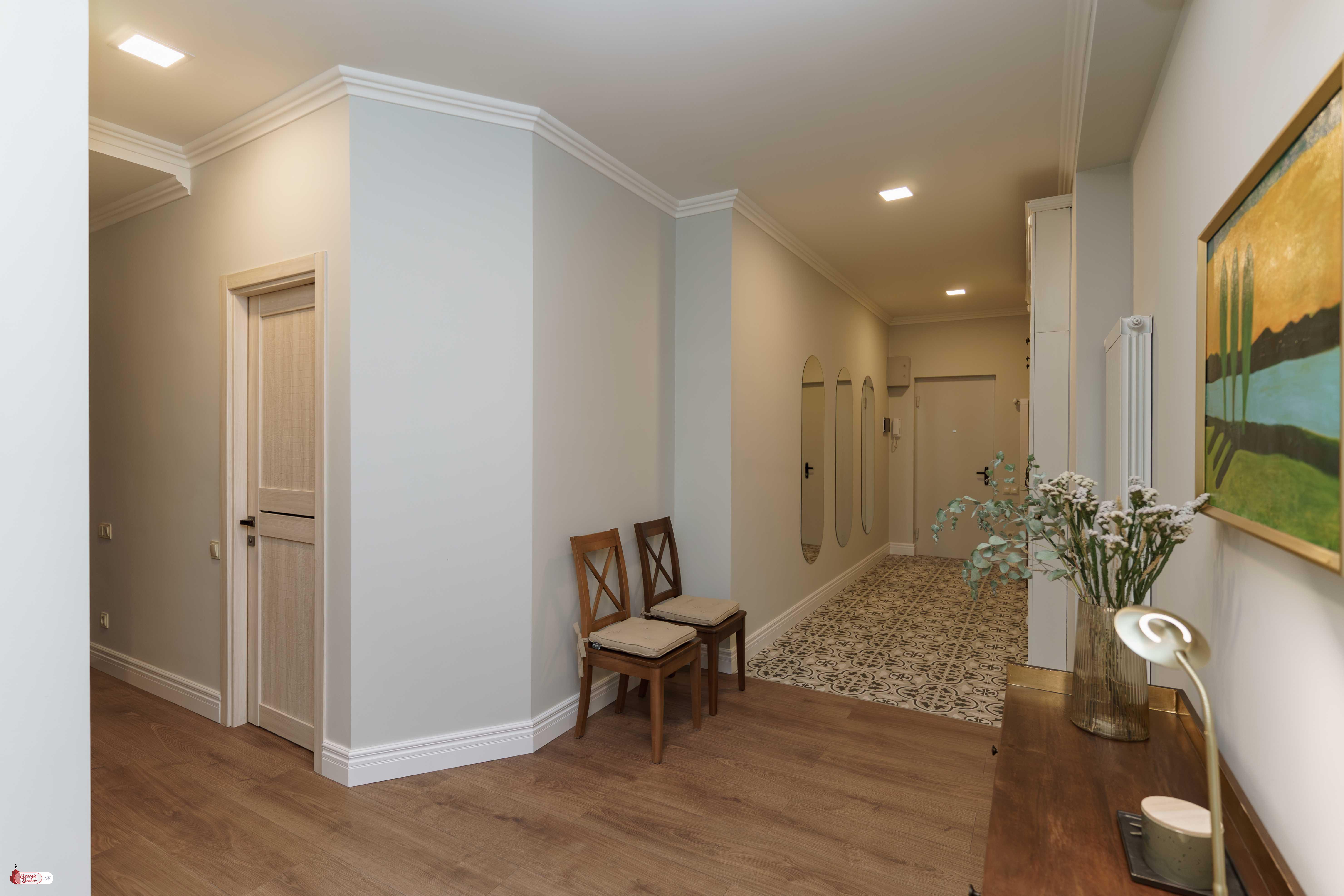 nearly repaired 3-room apartment for sale