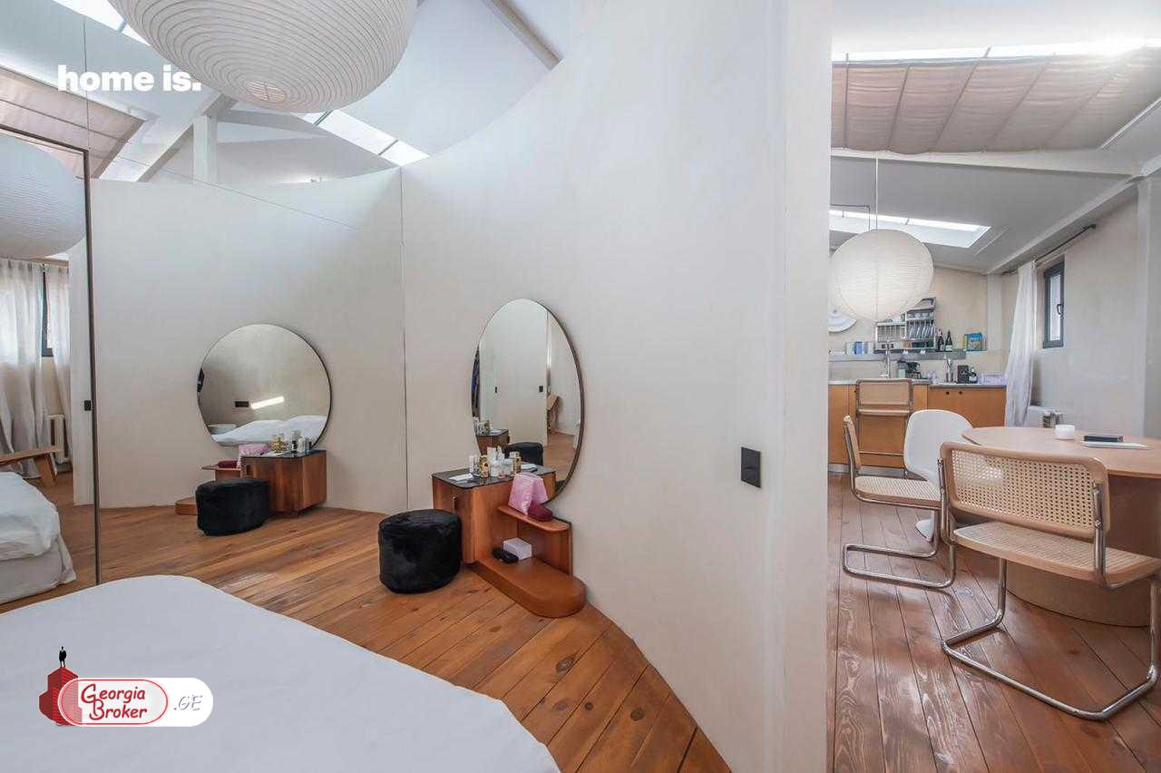 продается квартира с новым ремонтом 2-комнаты