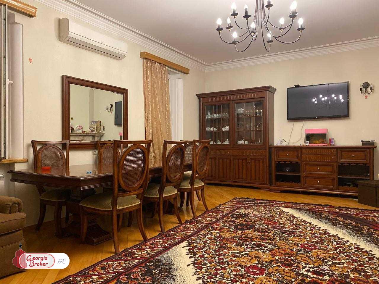 nearly repaired 7-room house for sale