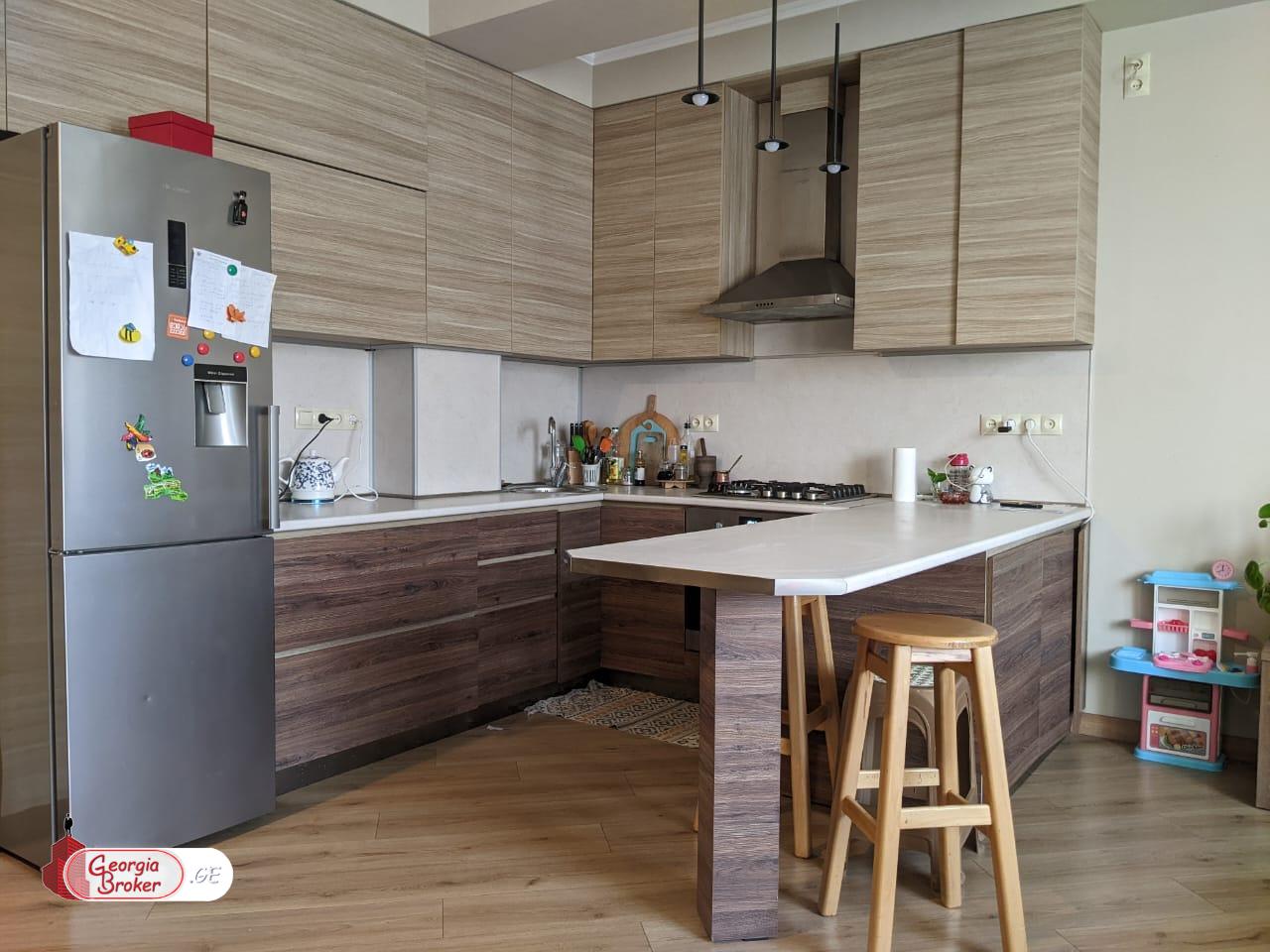 nearly repaired 2-room apartment for sale