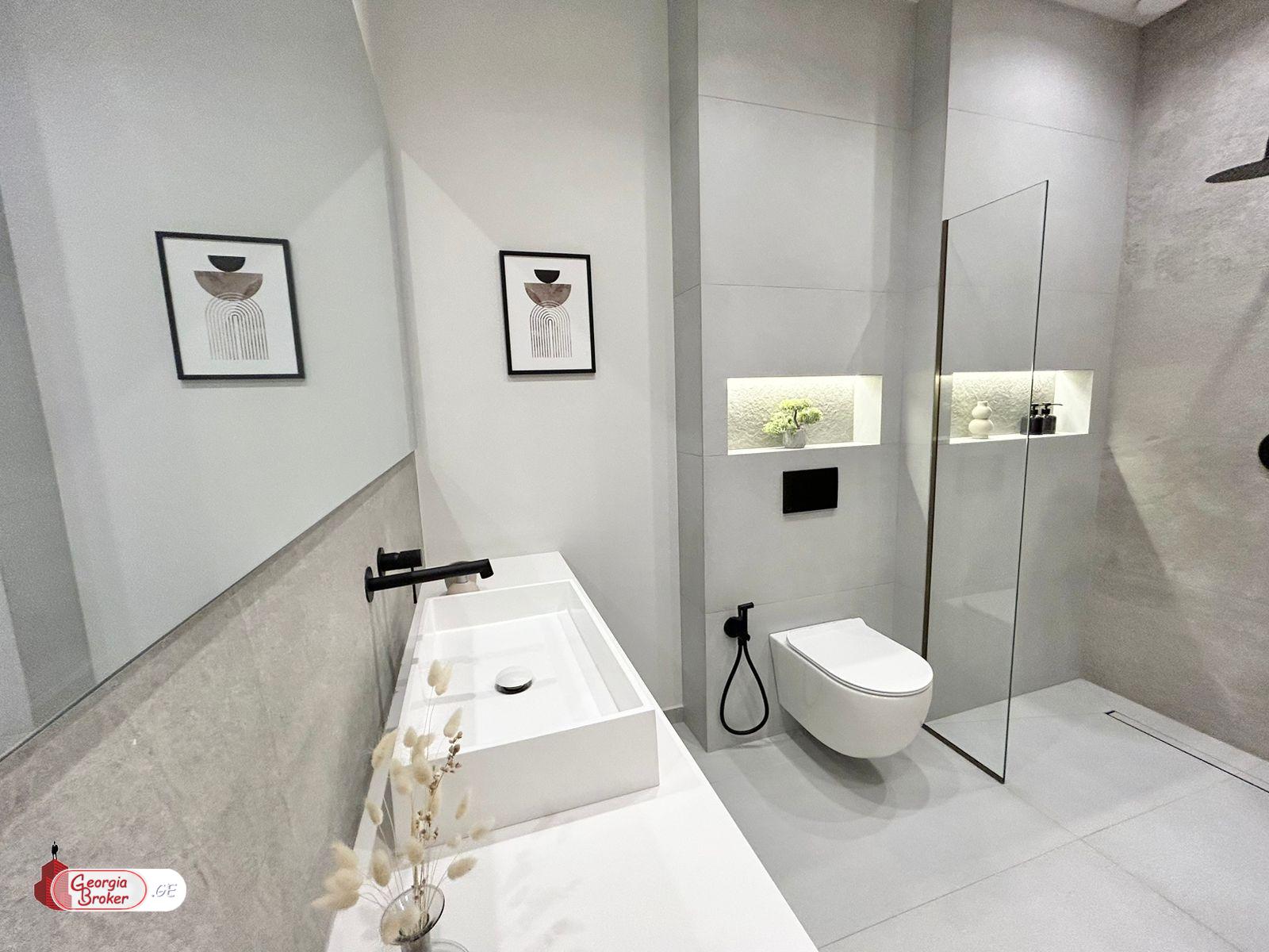 nearly repaired 2-room apartment for sale