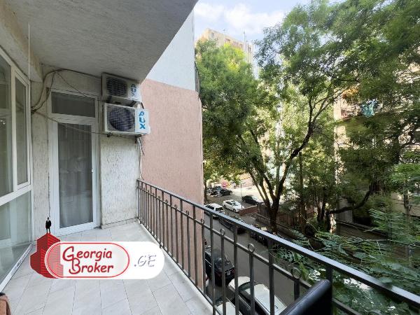 იყიდება ახალი გარემონტებული 3 ოთახიანი ბინა