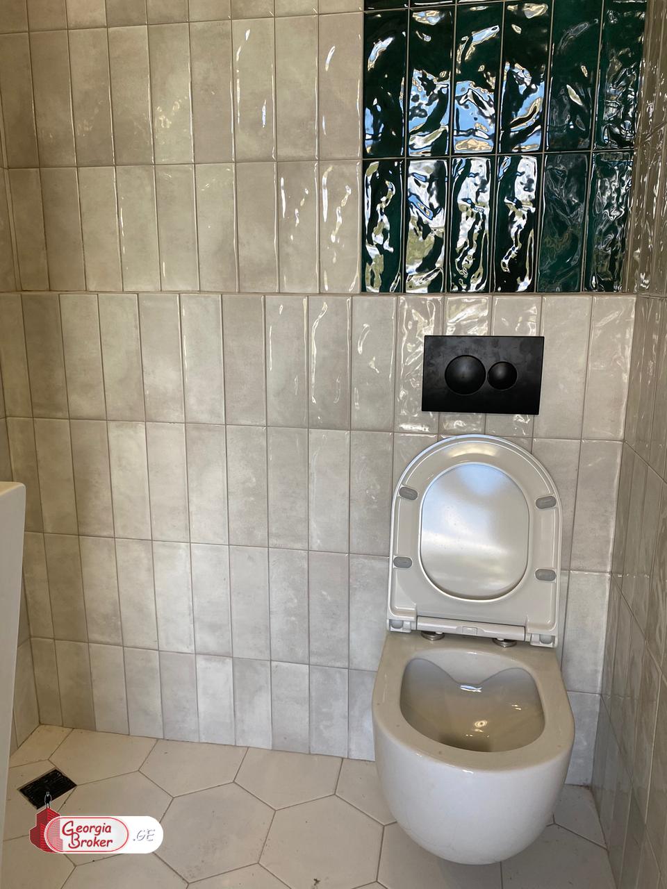 იყიდება ახალი გარემონტებული 6 ოთახიანი სახლი