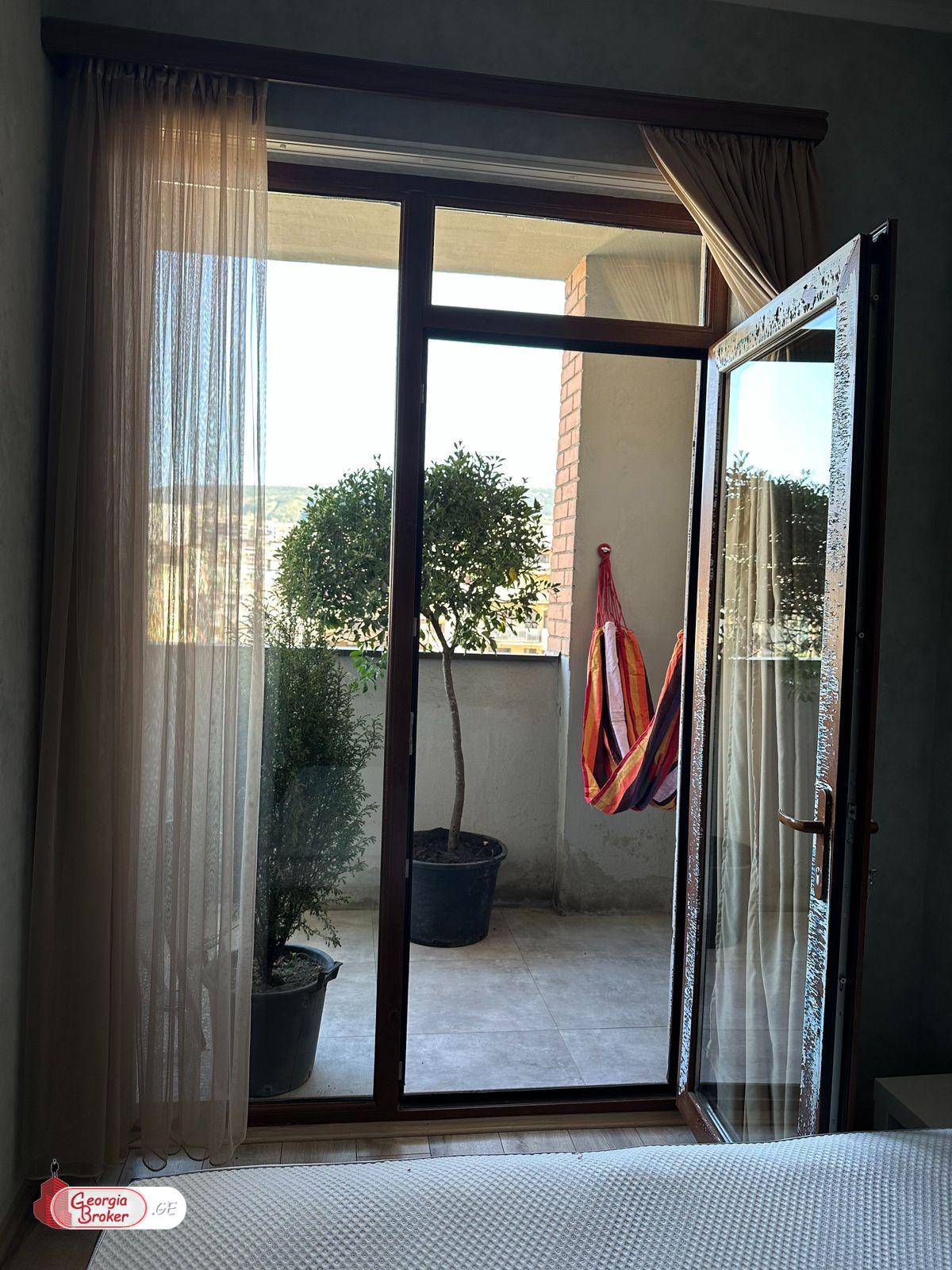 продается квартира с новым ремонтом 2-комнаты