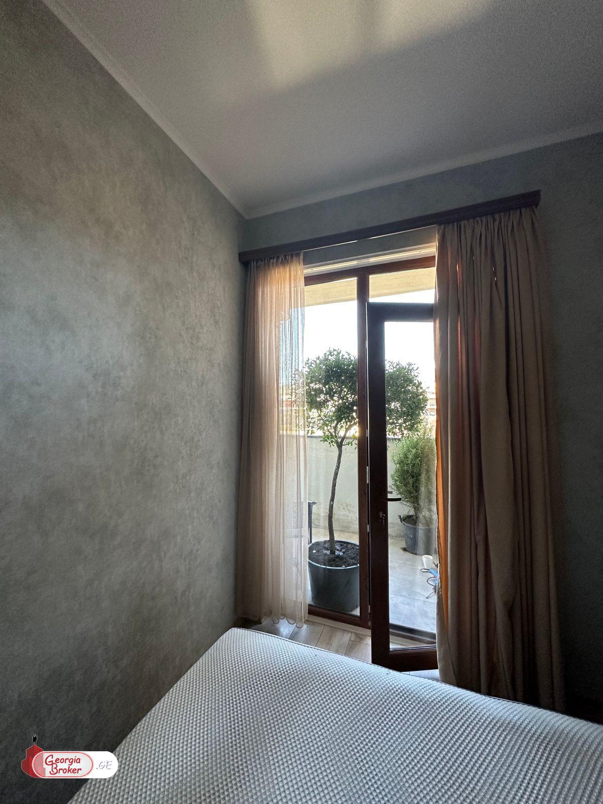 продается квартира с новым ремонтом 2-комнаты