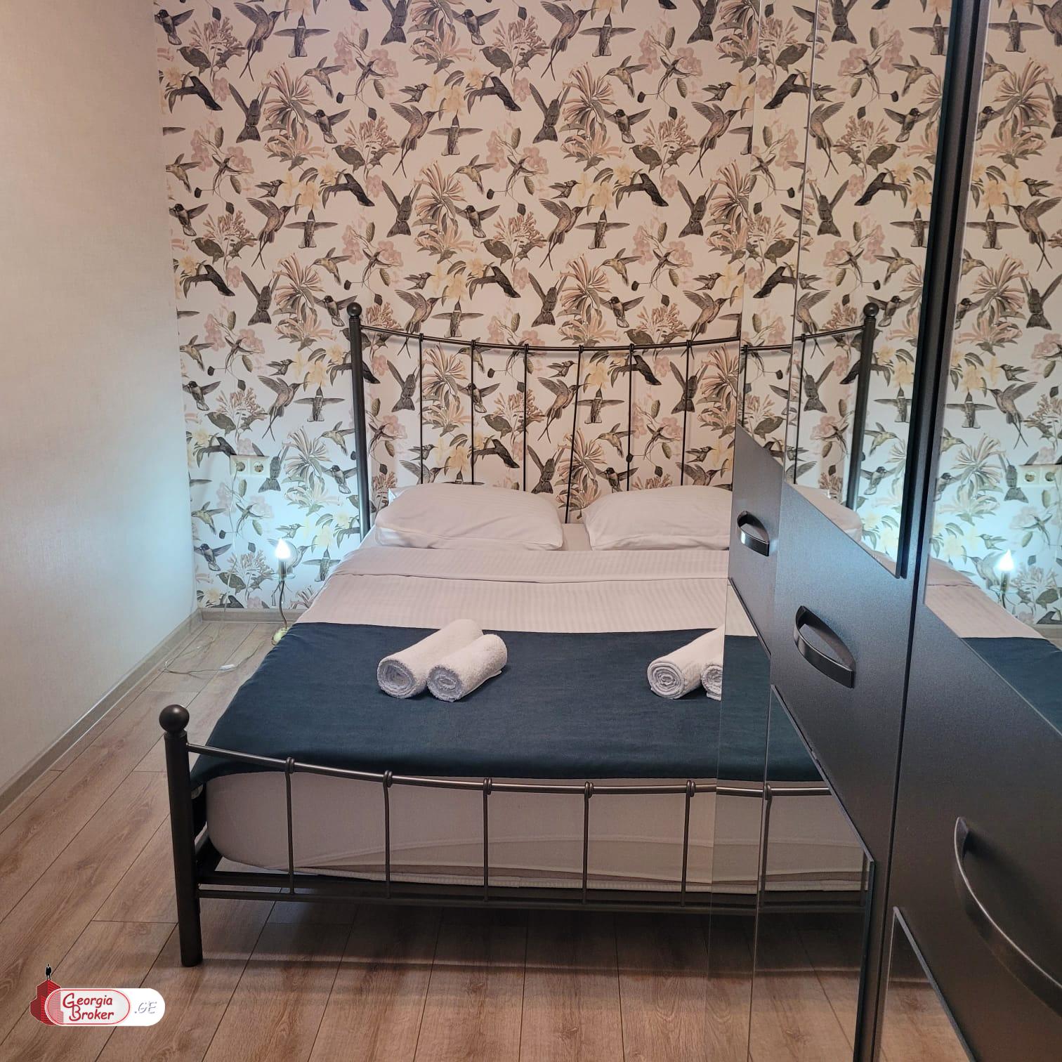 იყიდება ახალი გარემონტებული 2 ოთახიანი ბინა