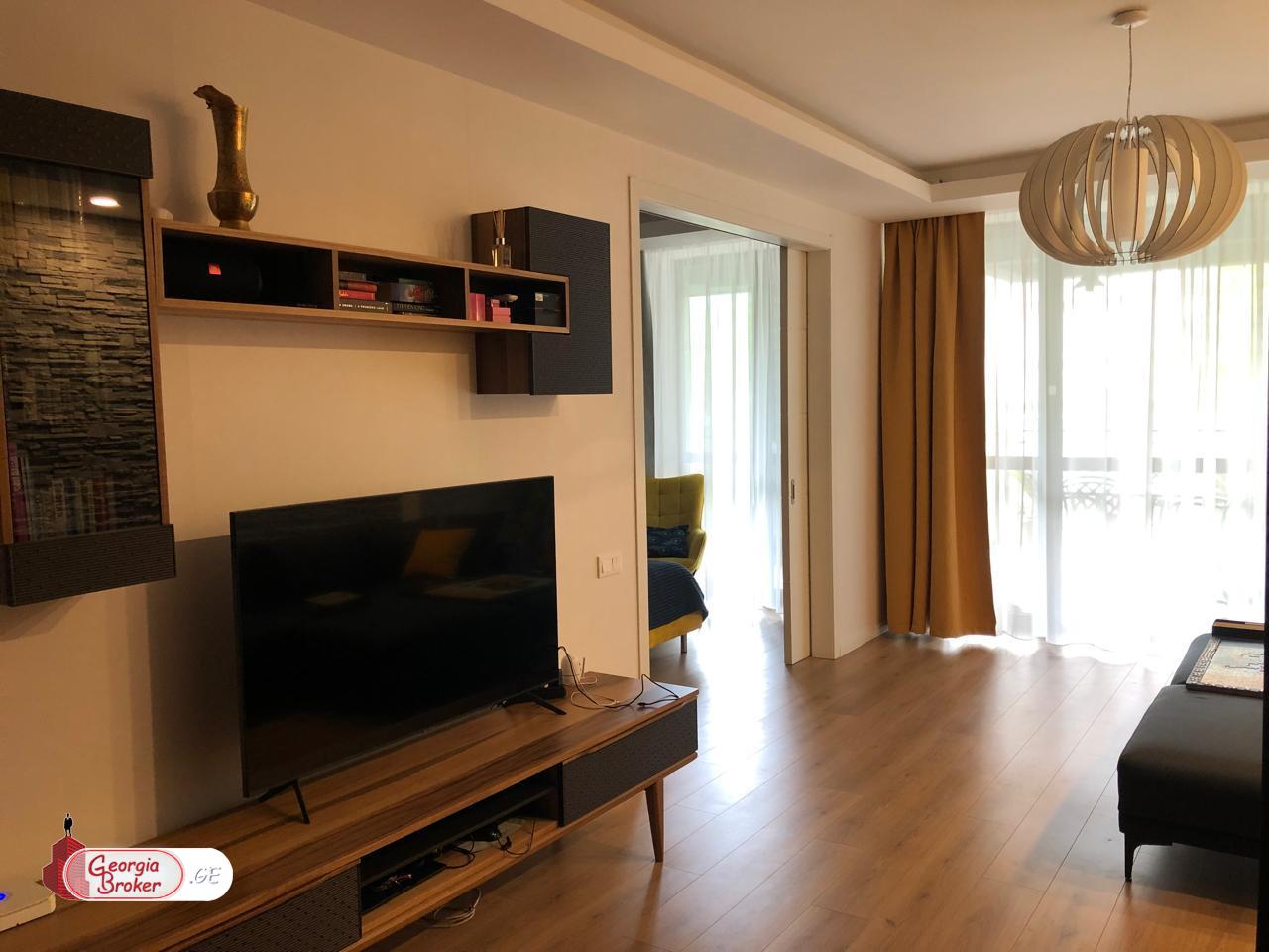 იყიდება ახალი გარემონტებული 2 ოთახიანი ბინა