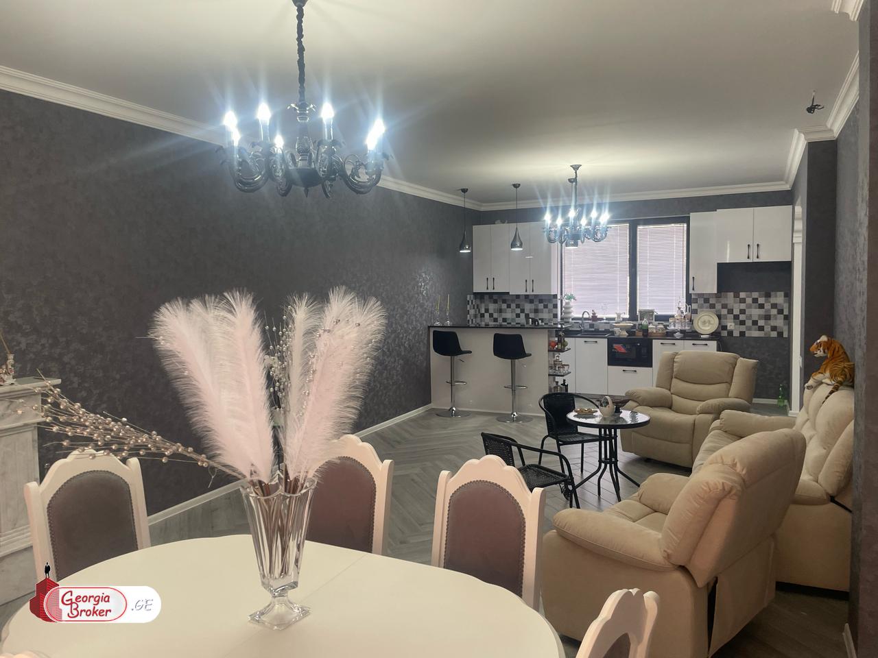 nearly repaired 6-room house for sale