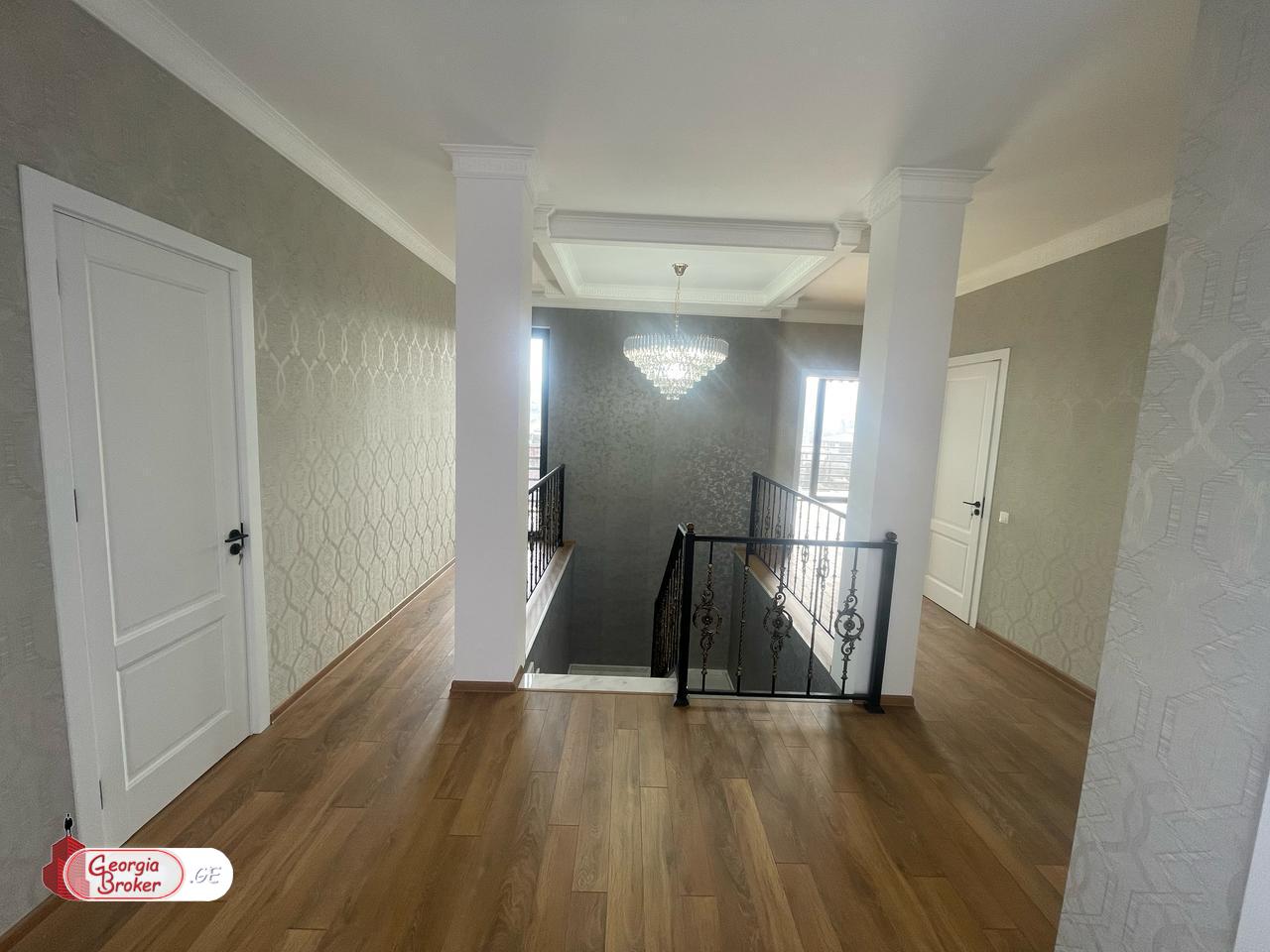 nearly repaired 6-room house for sale