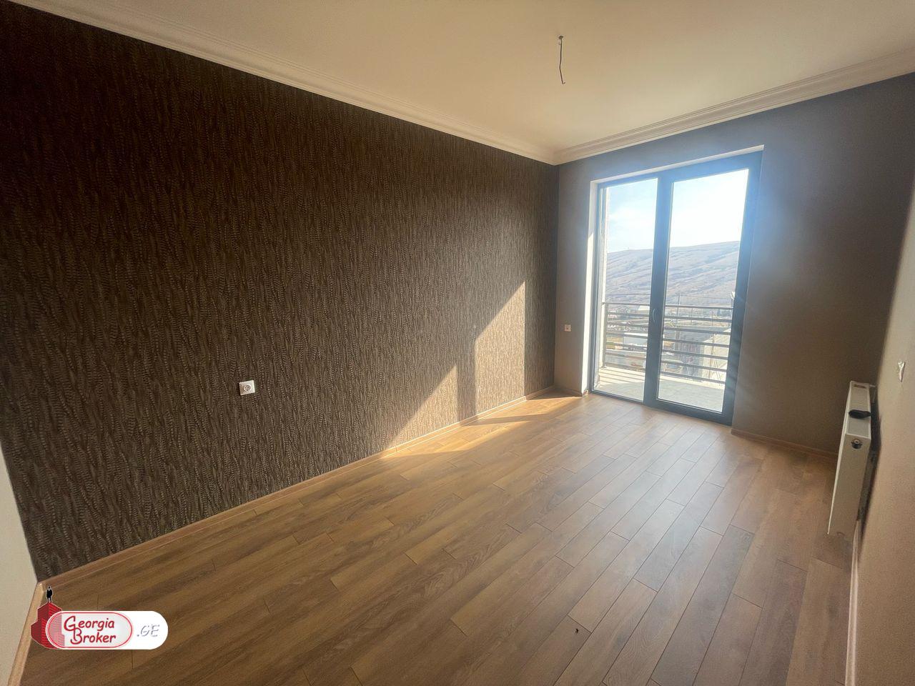 nearly repaired 6-room house for sale