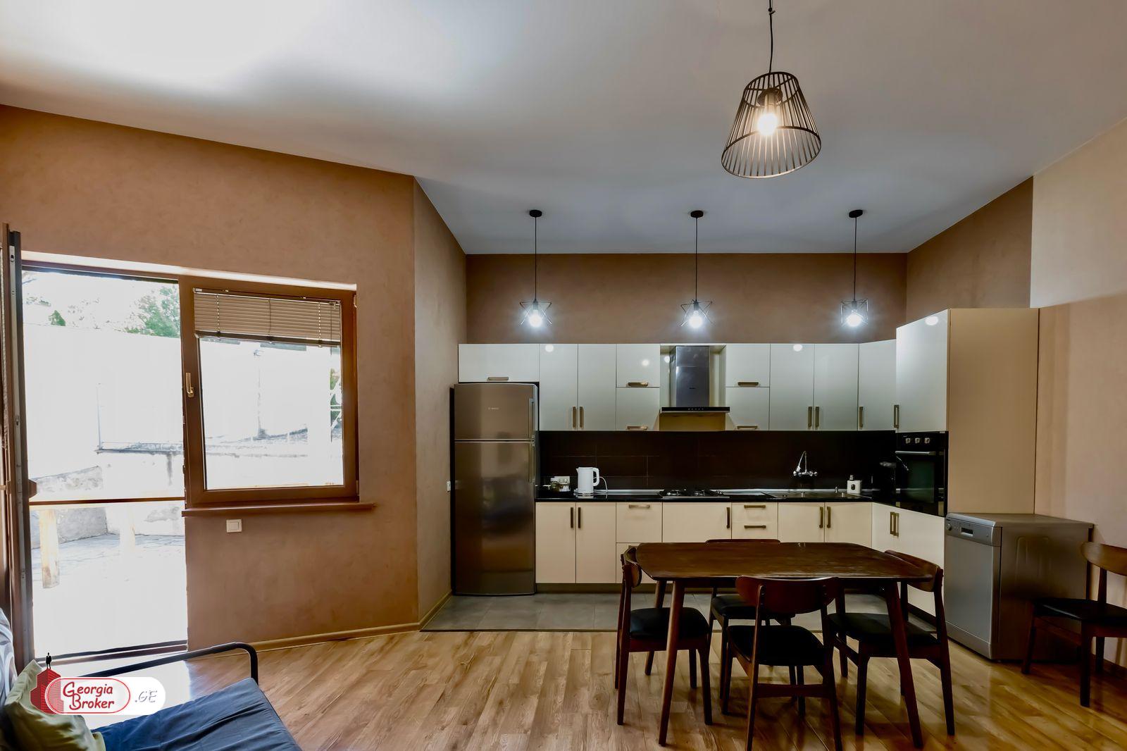 nearly repaired 6-room house for sale