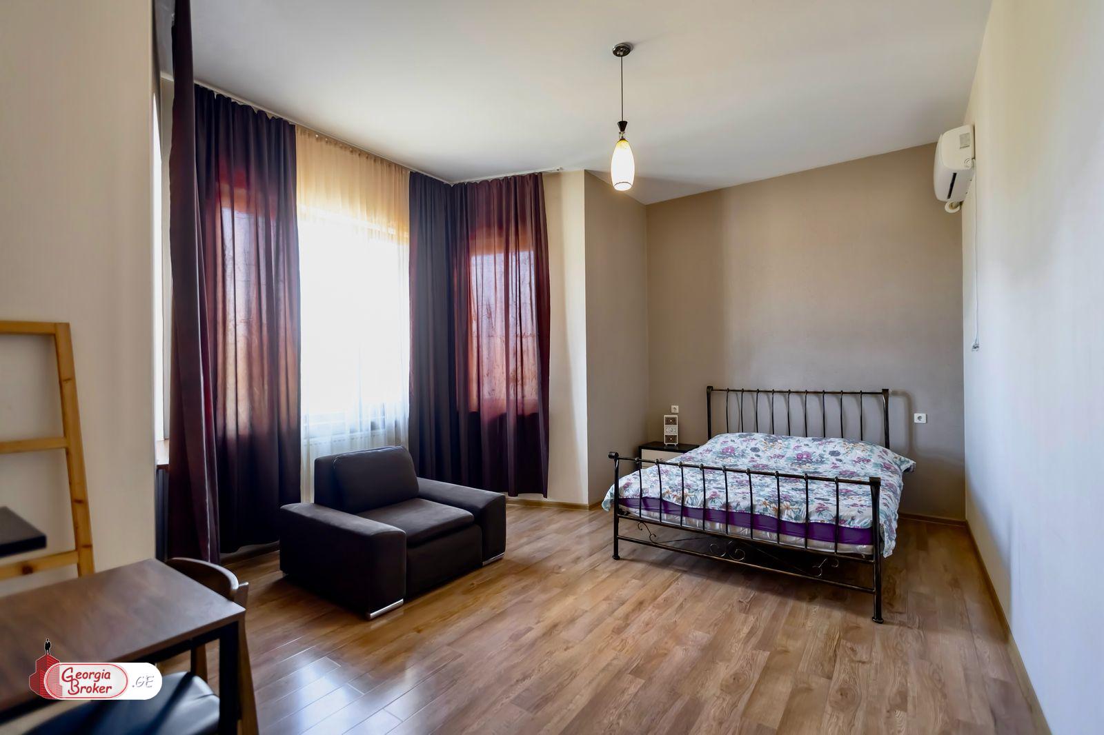 nearly repaired 6-room house for sale