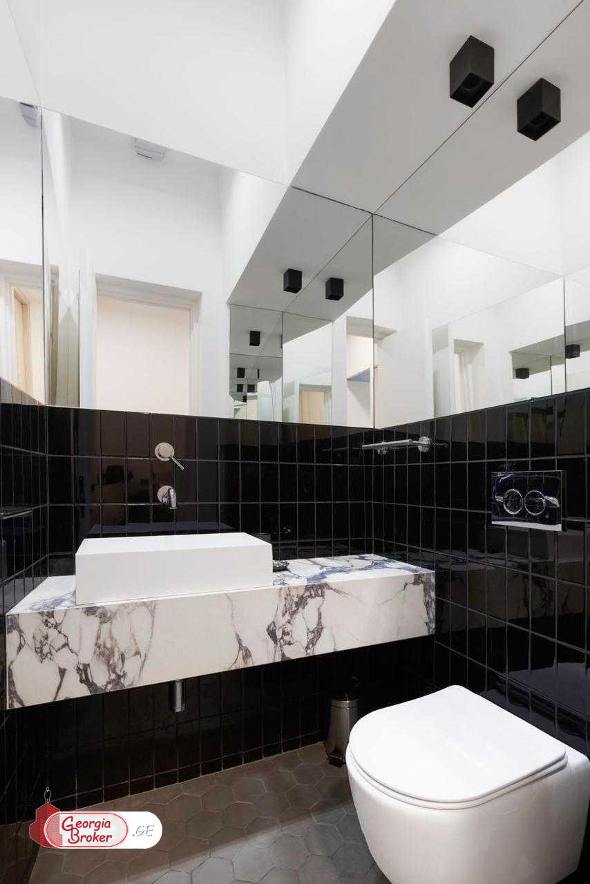 продается квартира с новым ремонтом 3-комнаты