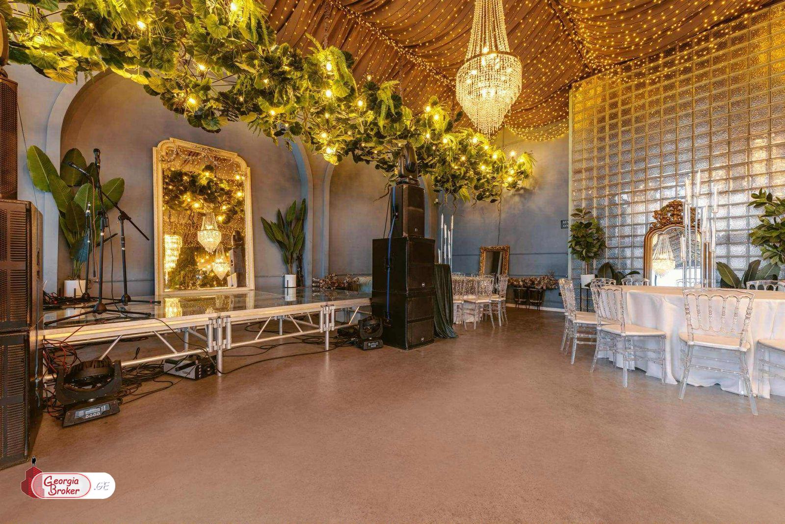 იყიდება ახალი გარემონტებული კვების ობიექტი