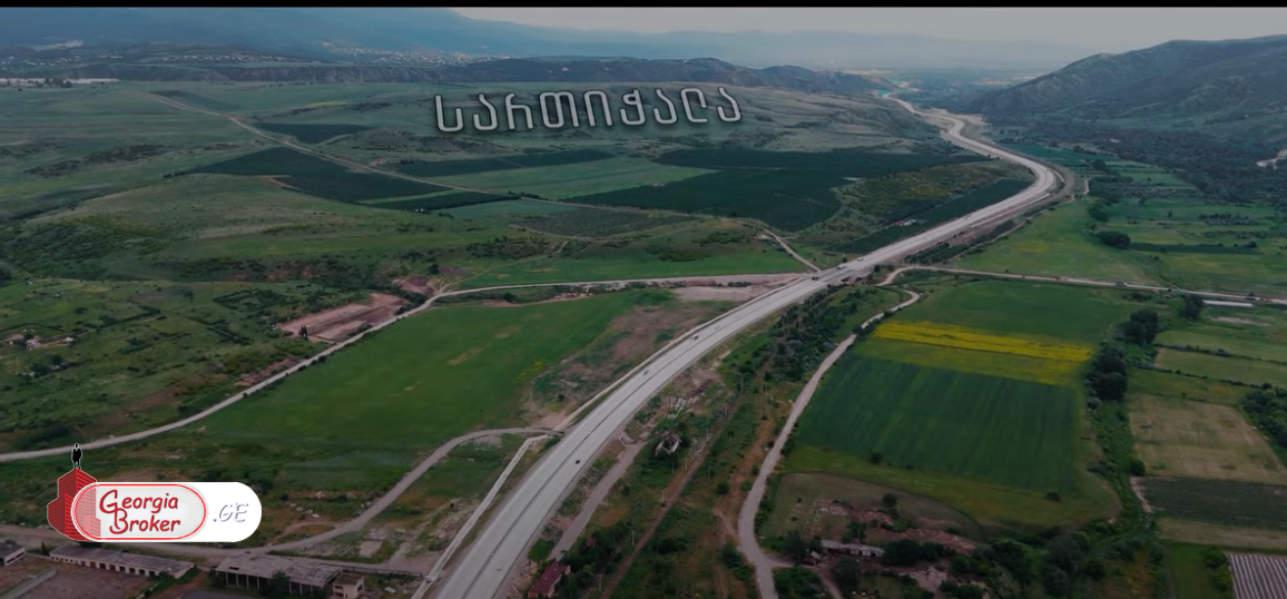 იყიდება 27 ჰა  სამეურნეო მიწის ნაკვეთი