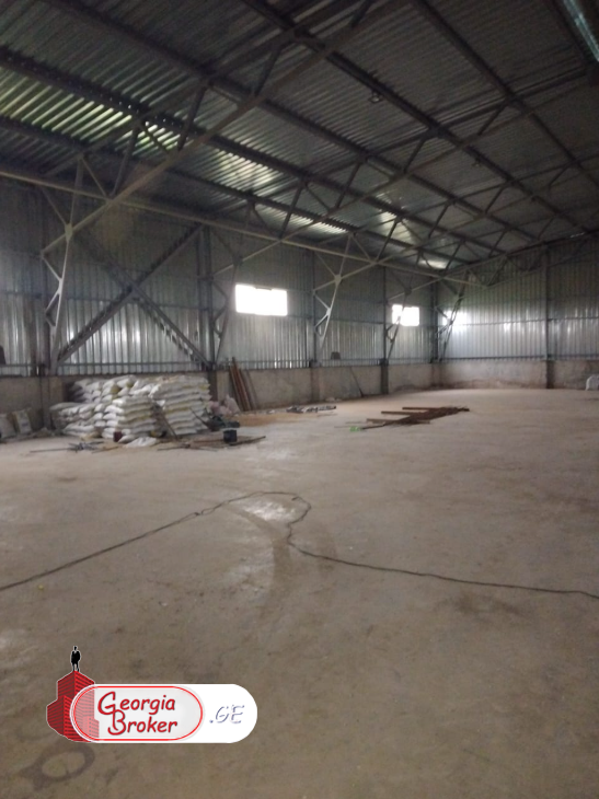 იყიდება500 ჰა სამეურნეო მიწის ნაკვეთი